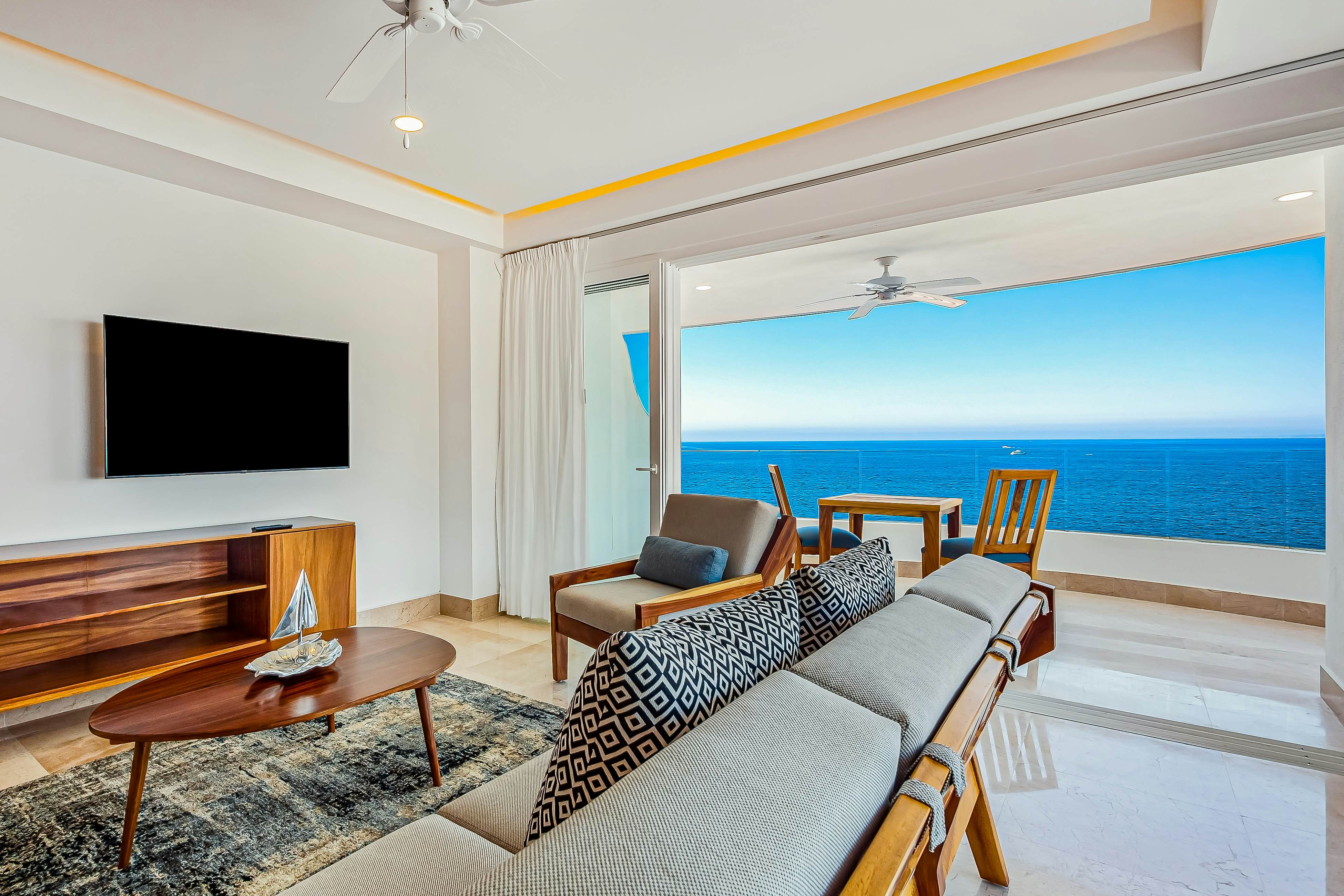 Blue Horizon 701 at Residences