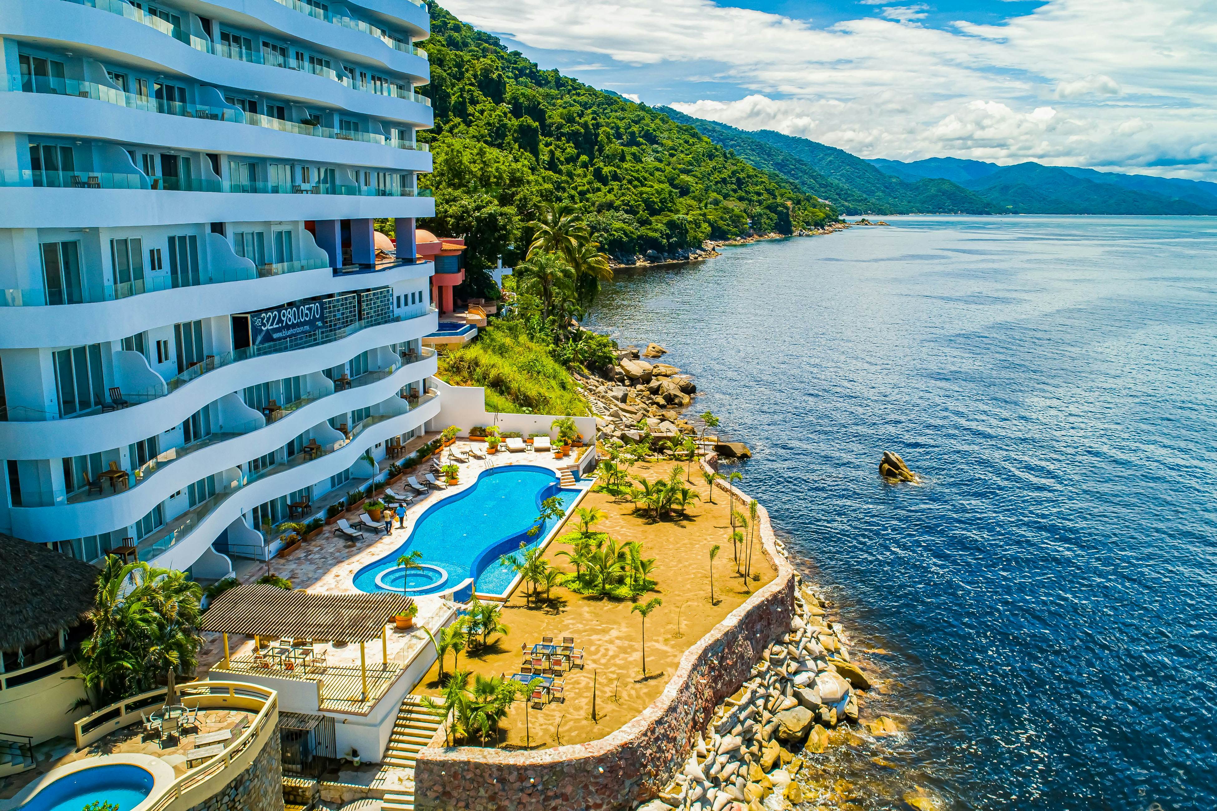 Blue Horizon 701 at Residences