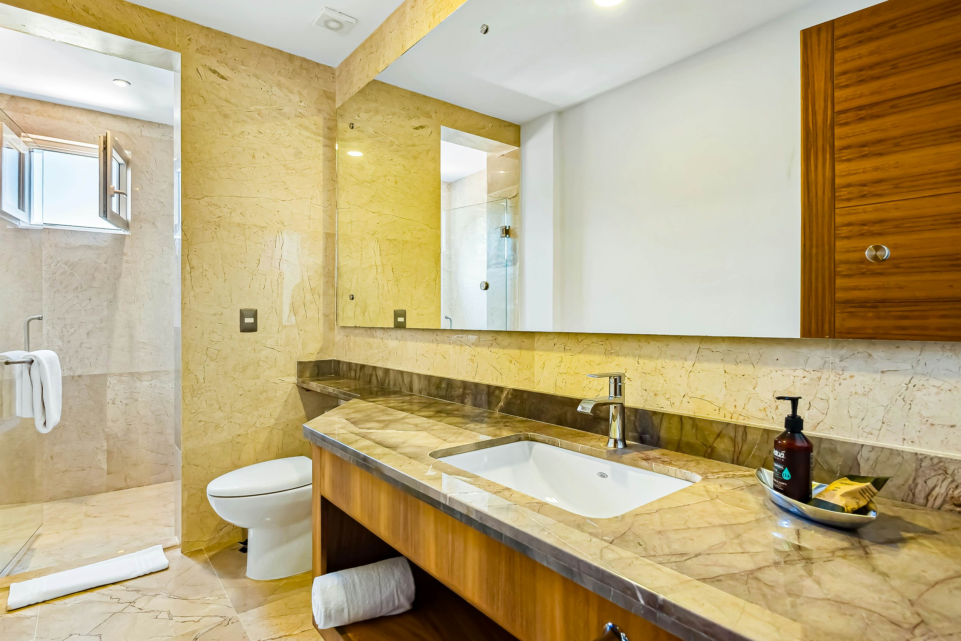 Blue Horizon 701 at Residences