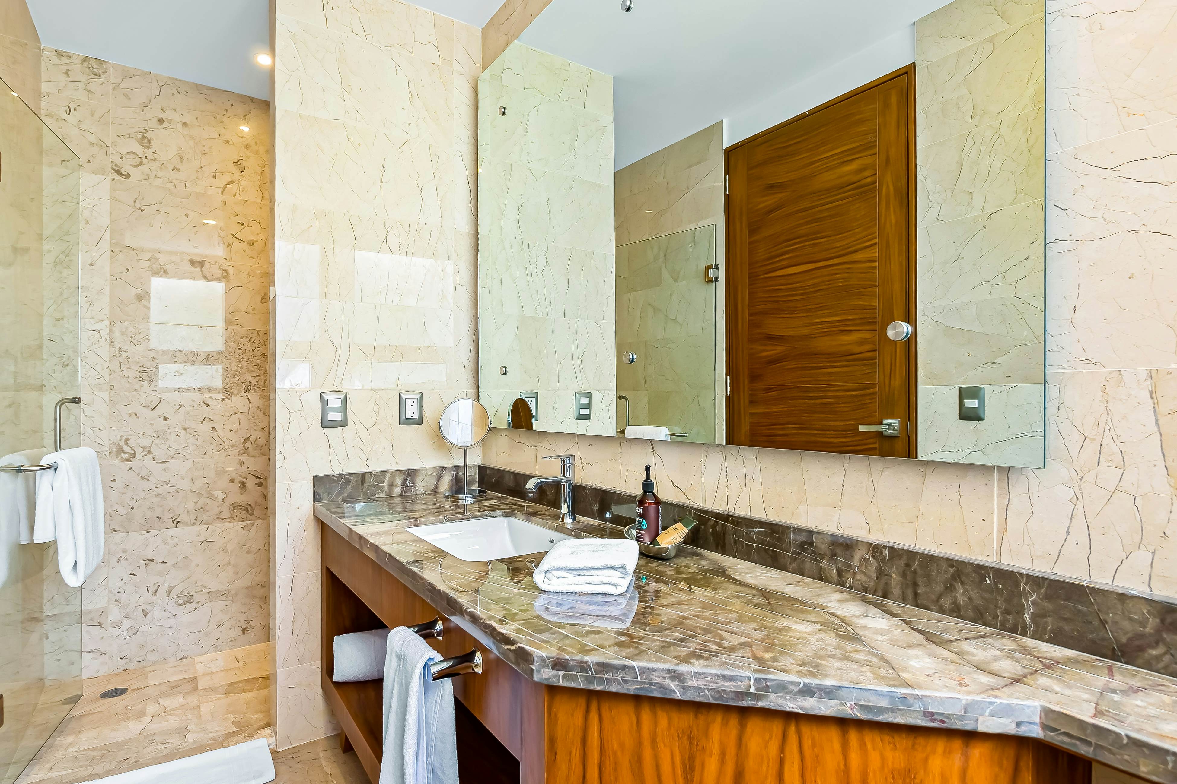 Blue Horizon 701 at Residences