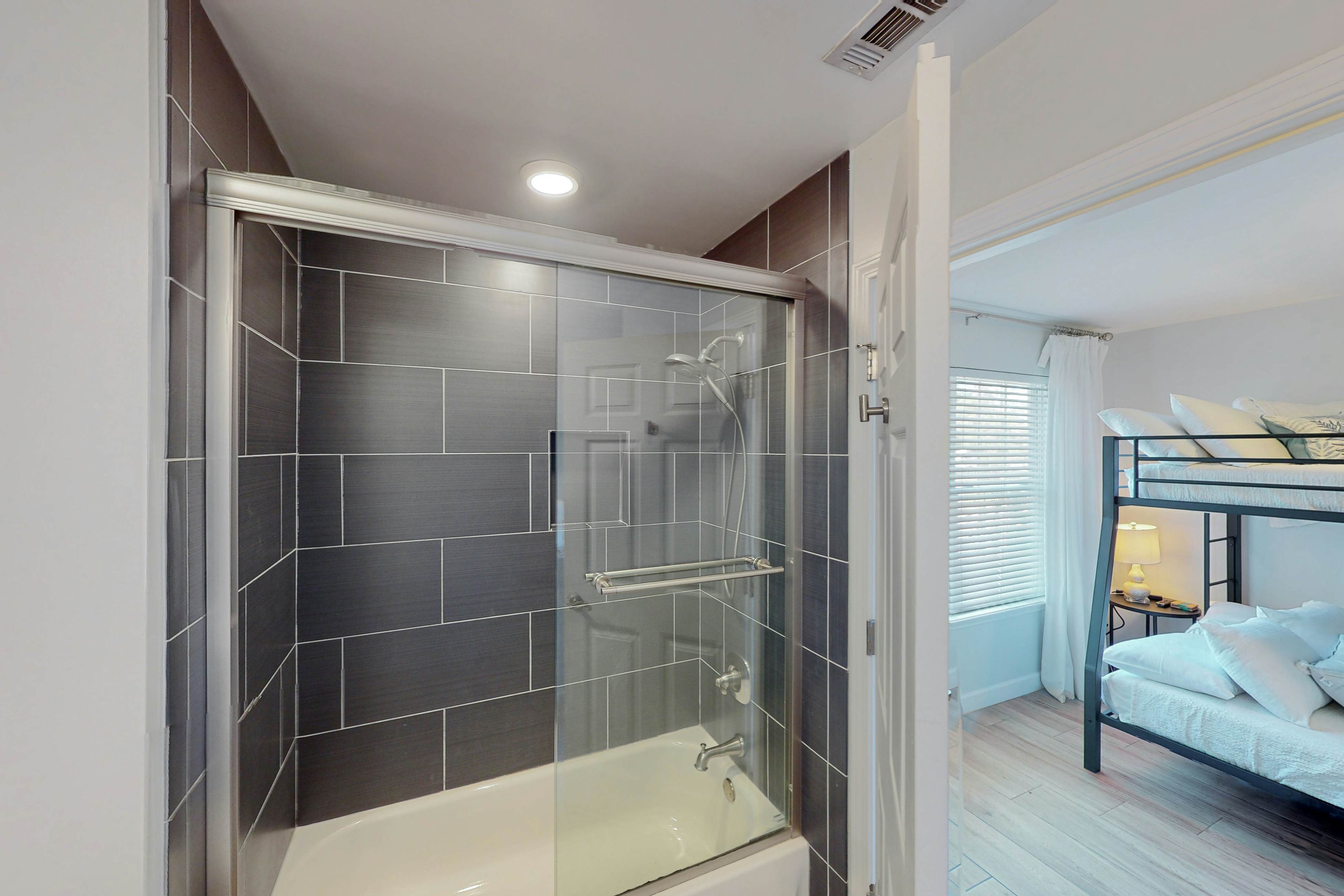 Summer Lake Townhomes 1