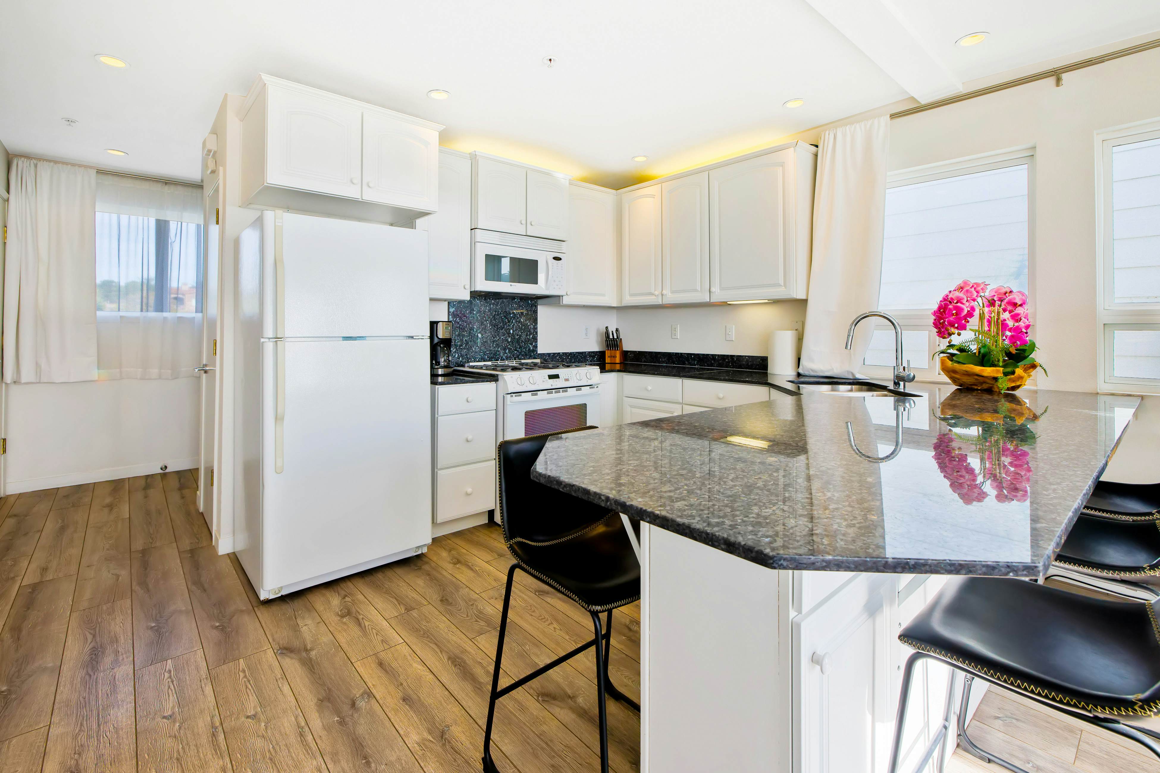 Pier View Suites Studio A (UNIT 330) 0 BD Cayucos, CA Vacation