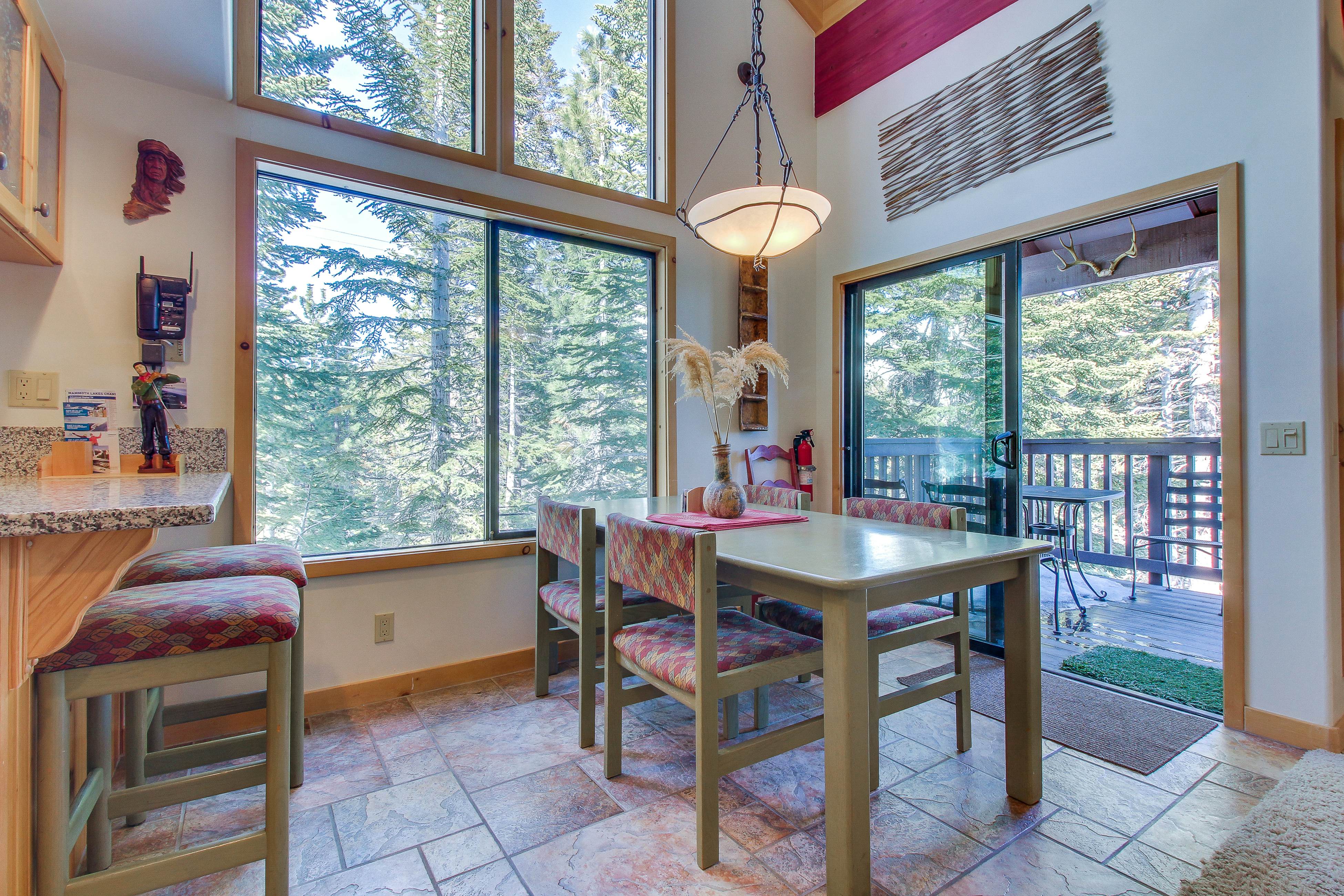 Val D'Isere 45 1 BD Mammoth Lakes, CA Vacation Rental Vacasa