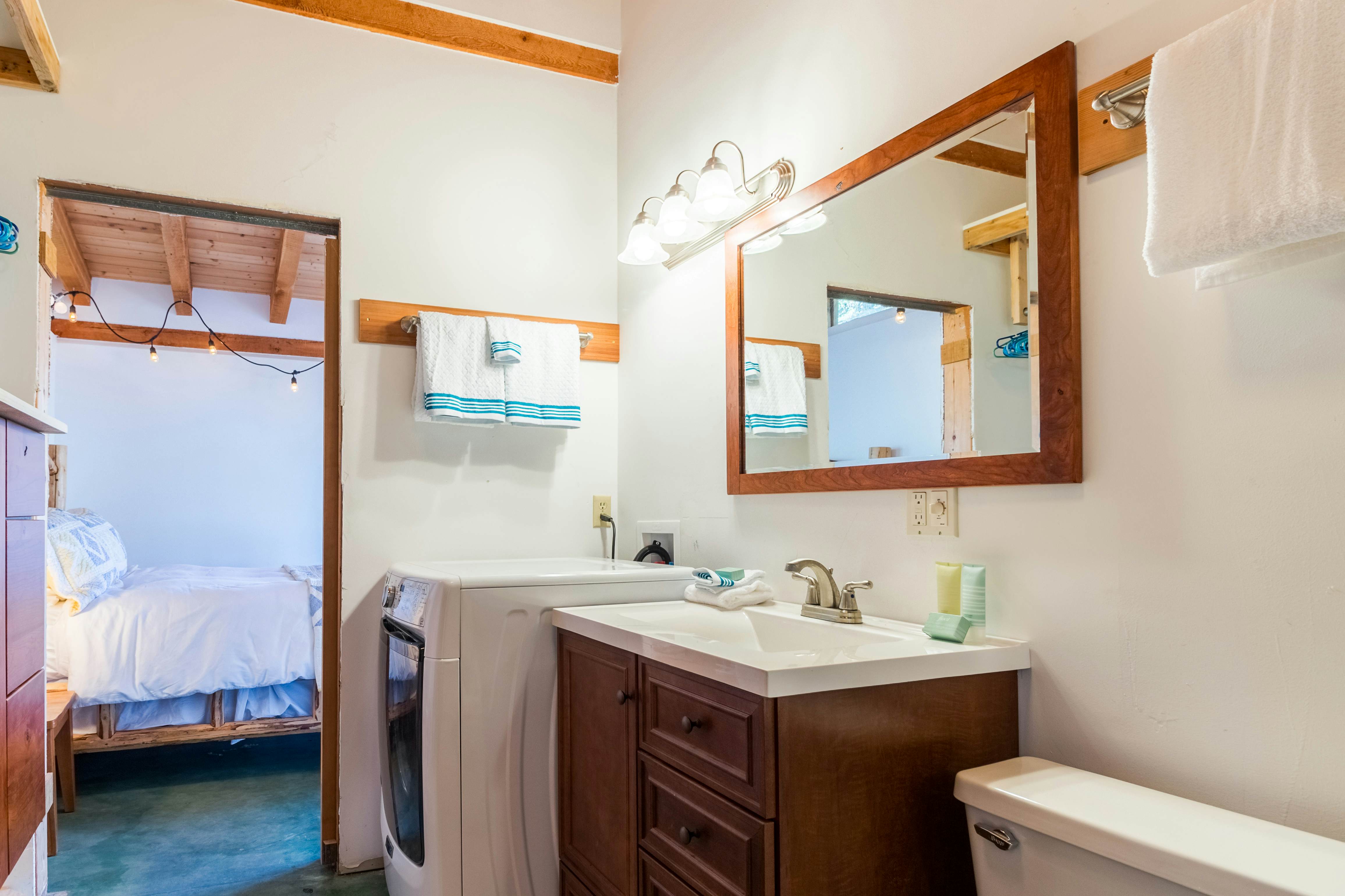 Deep Water Cabin 0 BD Vacation Rental in Chelan, WA Vacasa