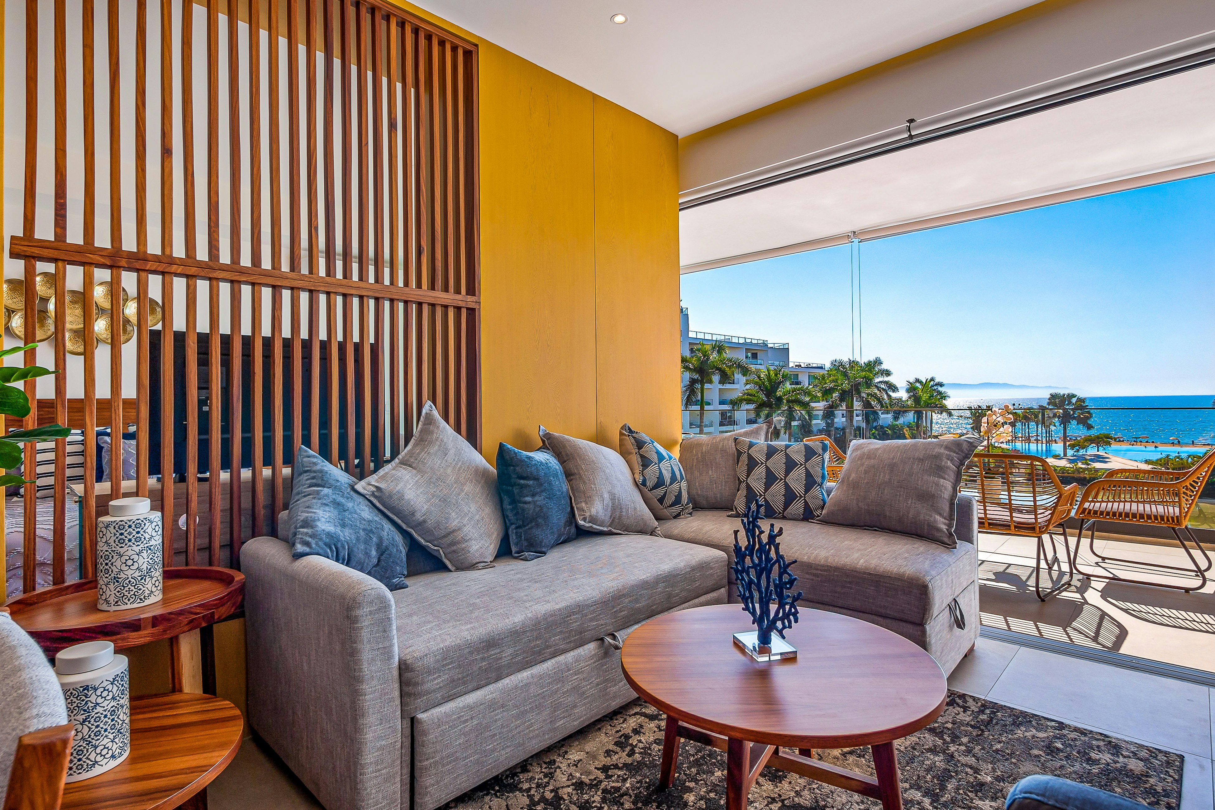 Aria Ocean Condo, # 403 T3