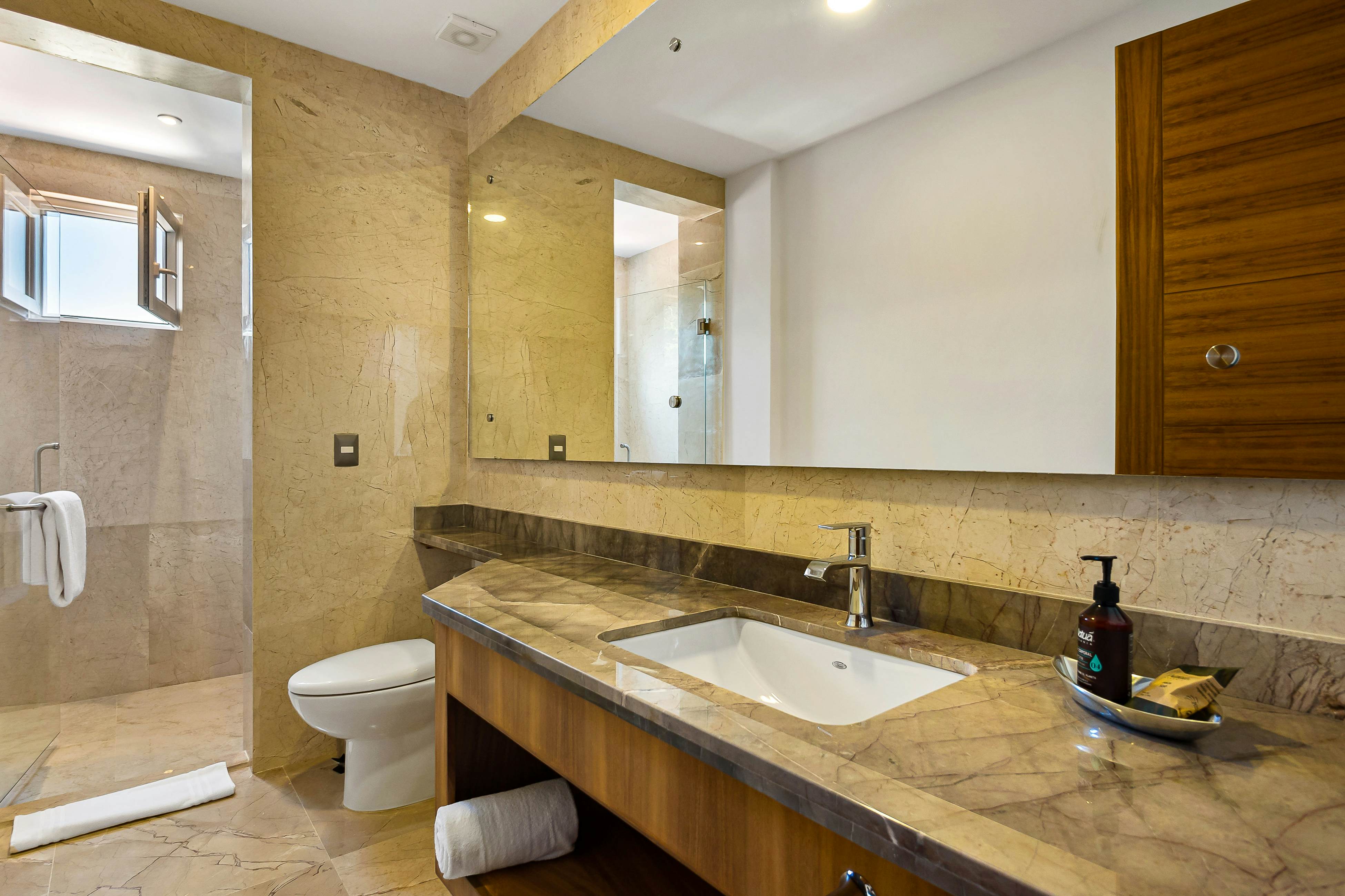 Blue Horizon 801 at Residences