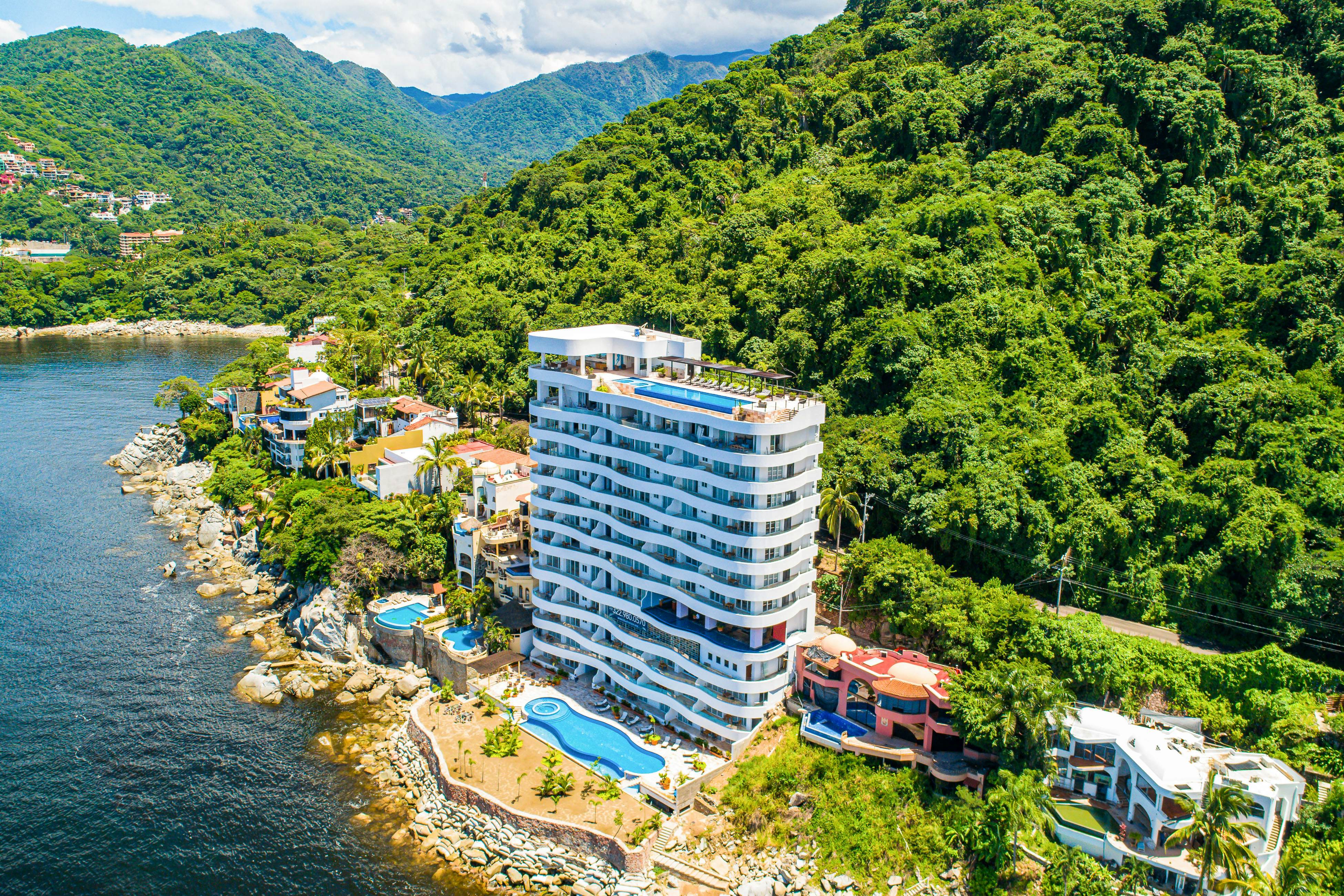 Blue Horizon 801 at Residences