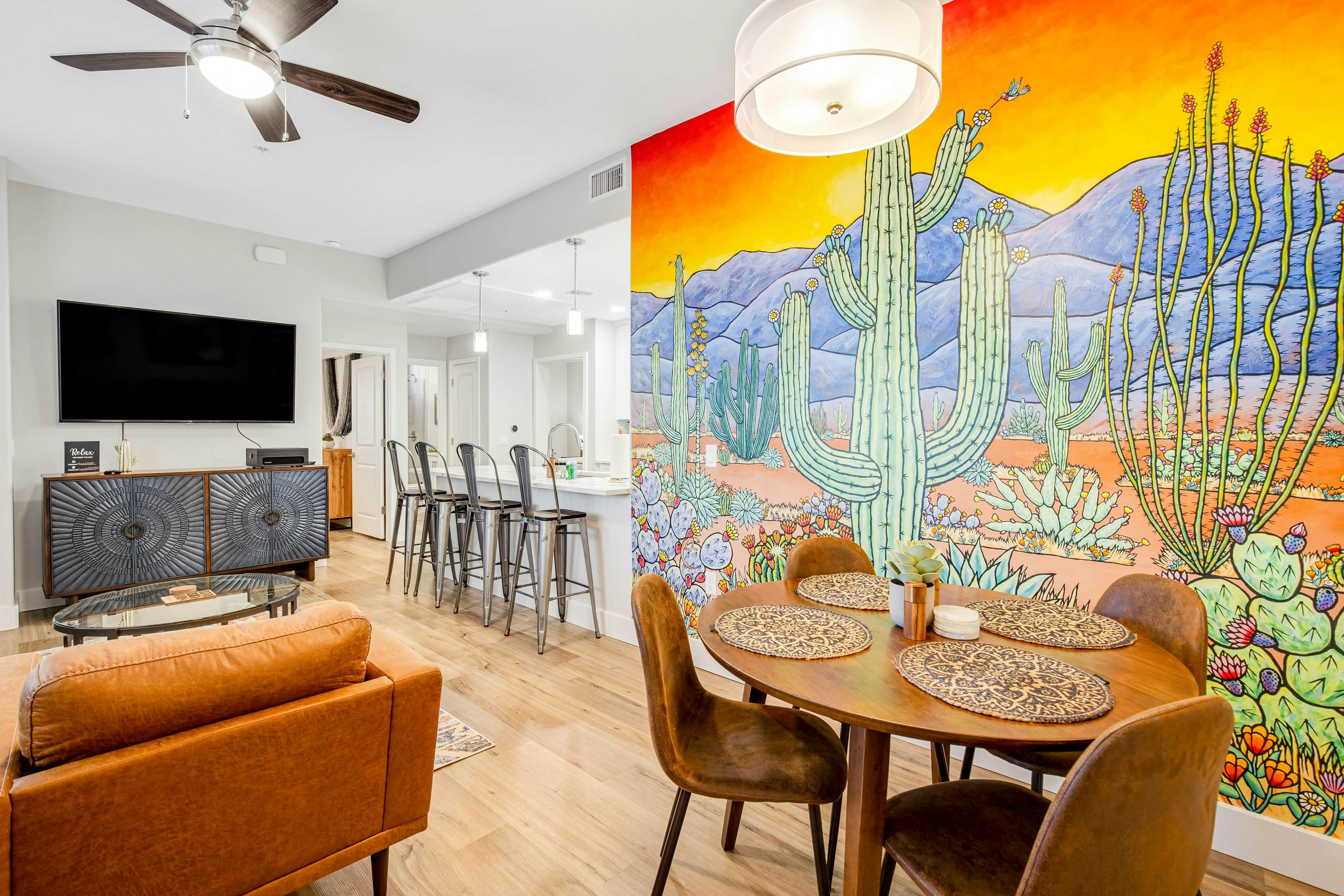 Placita Escondida 103