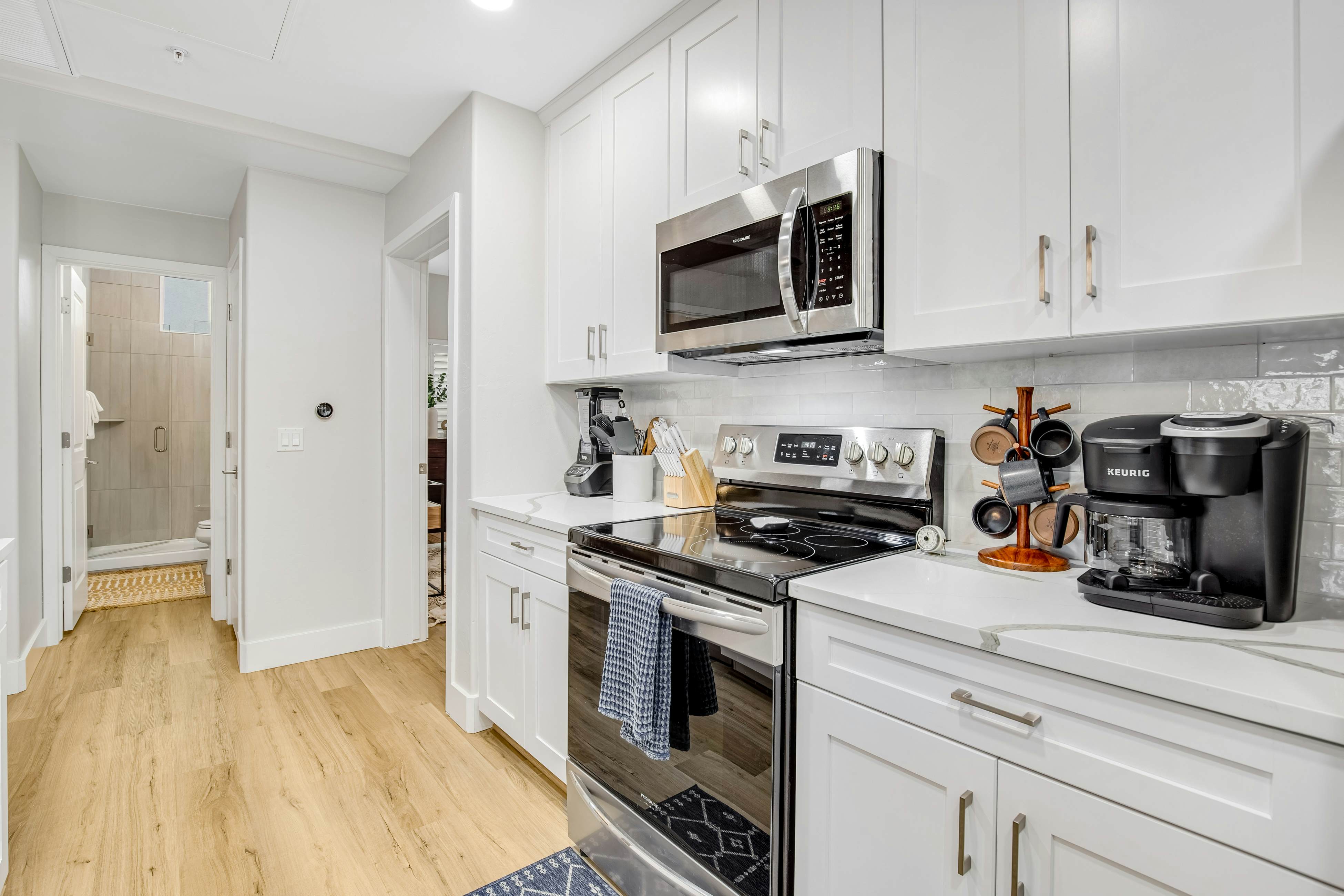 Placita Escondida 103