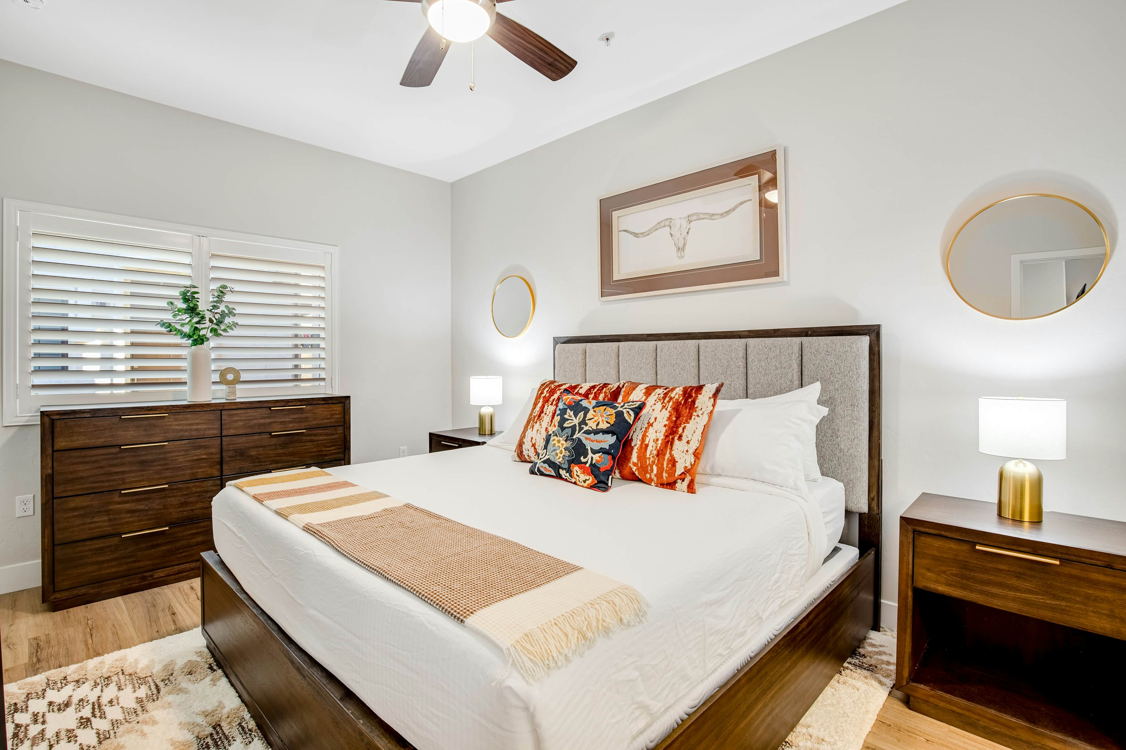 Placita Escondida 103