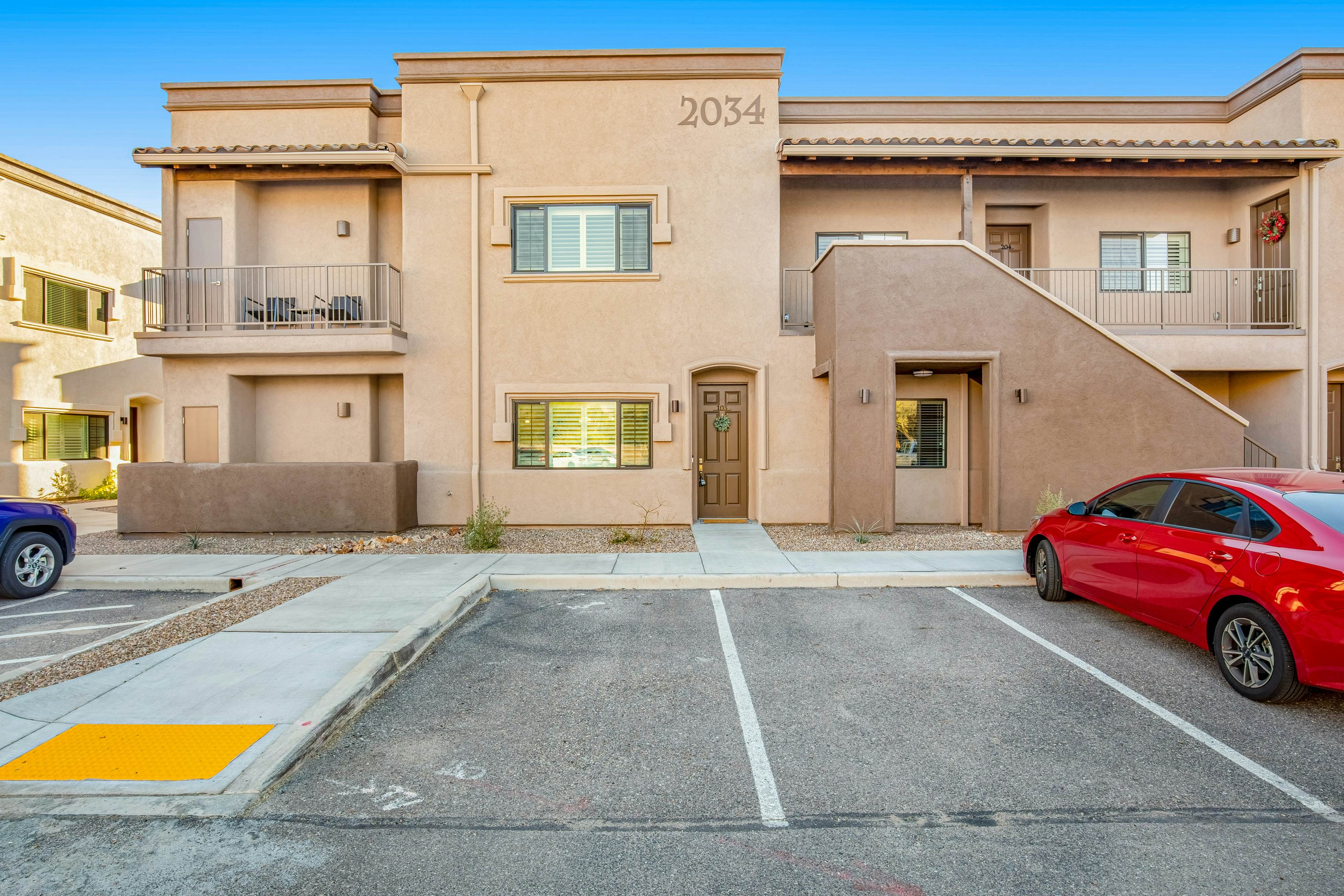 Placita Escondida 103