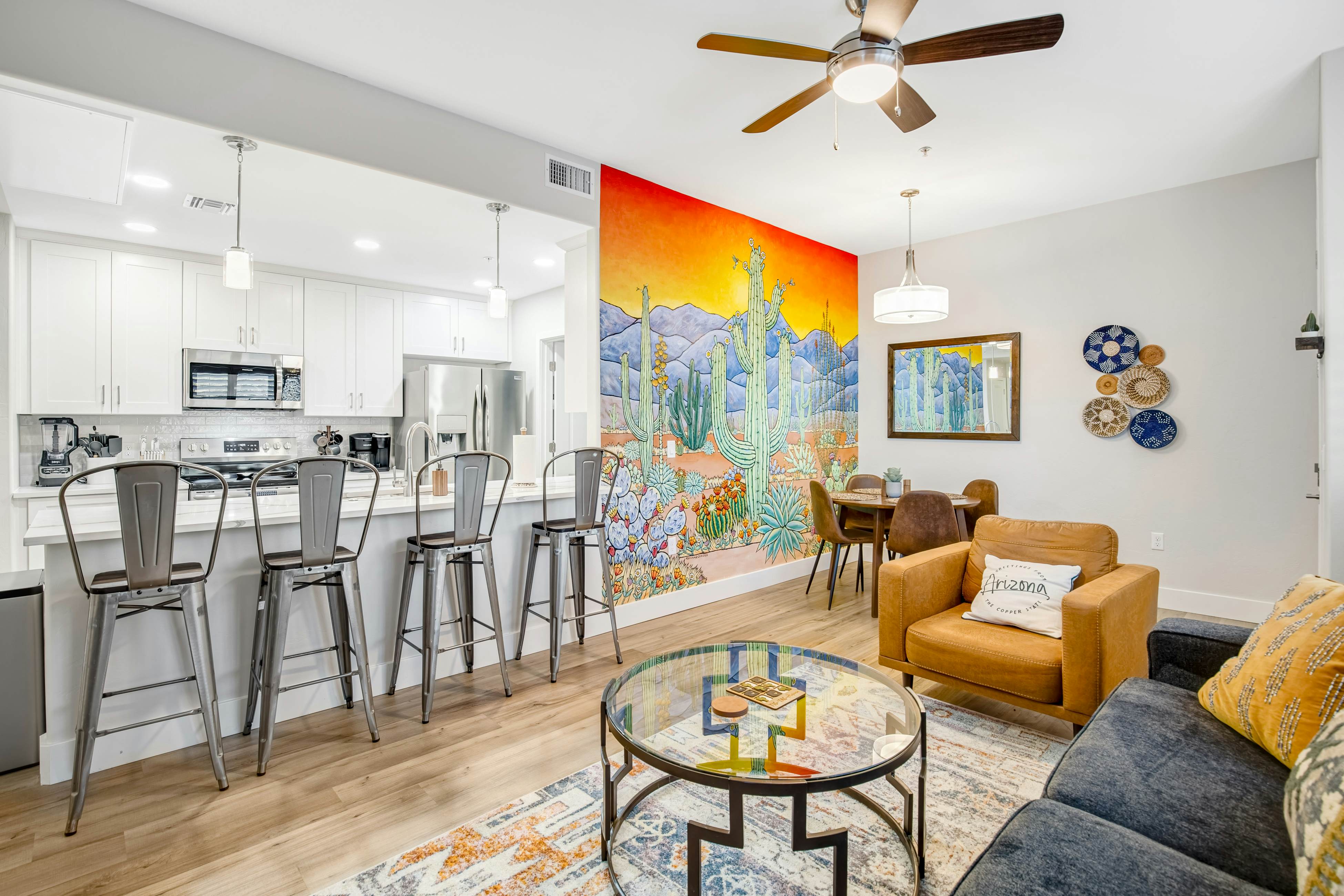 Placita Escondida 103