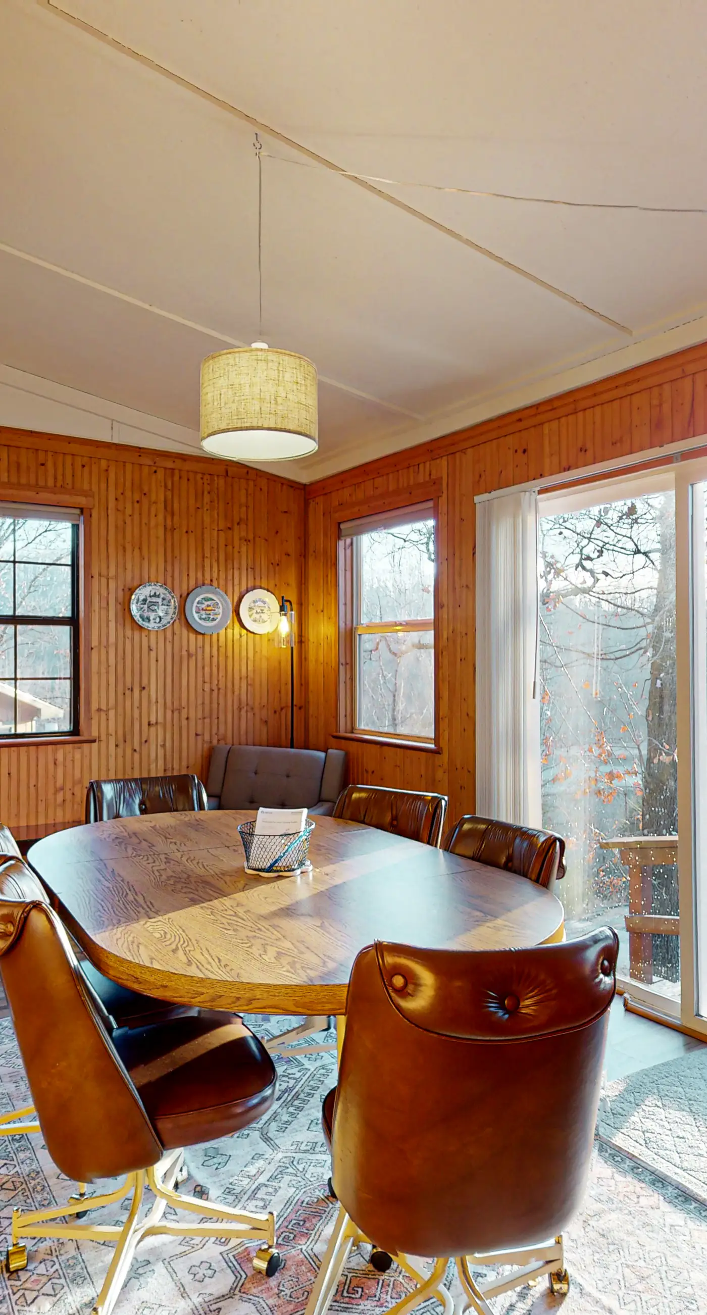 Ozark Rambler Cabin | 2 BD Eureka Springs, AR Vacation Rental | Vacasa
