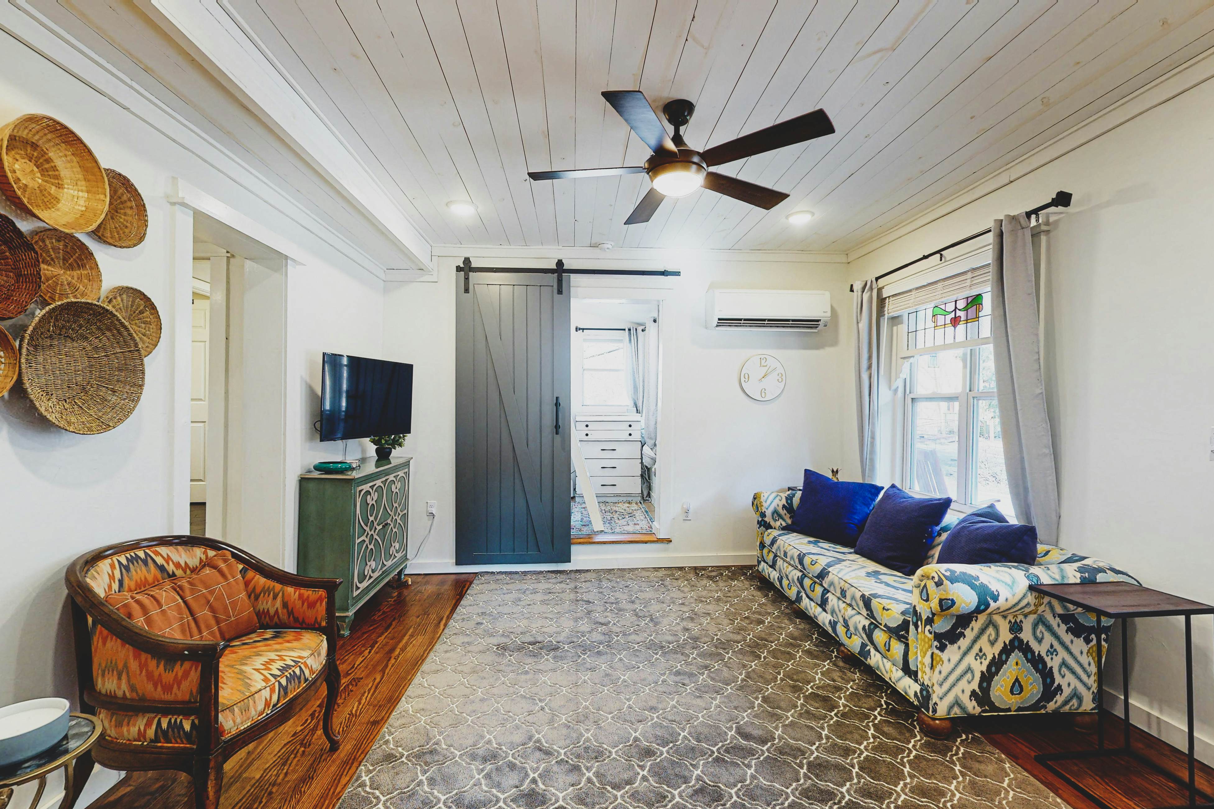 The Pink House on Main - Lower