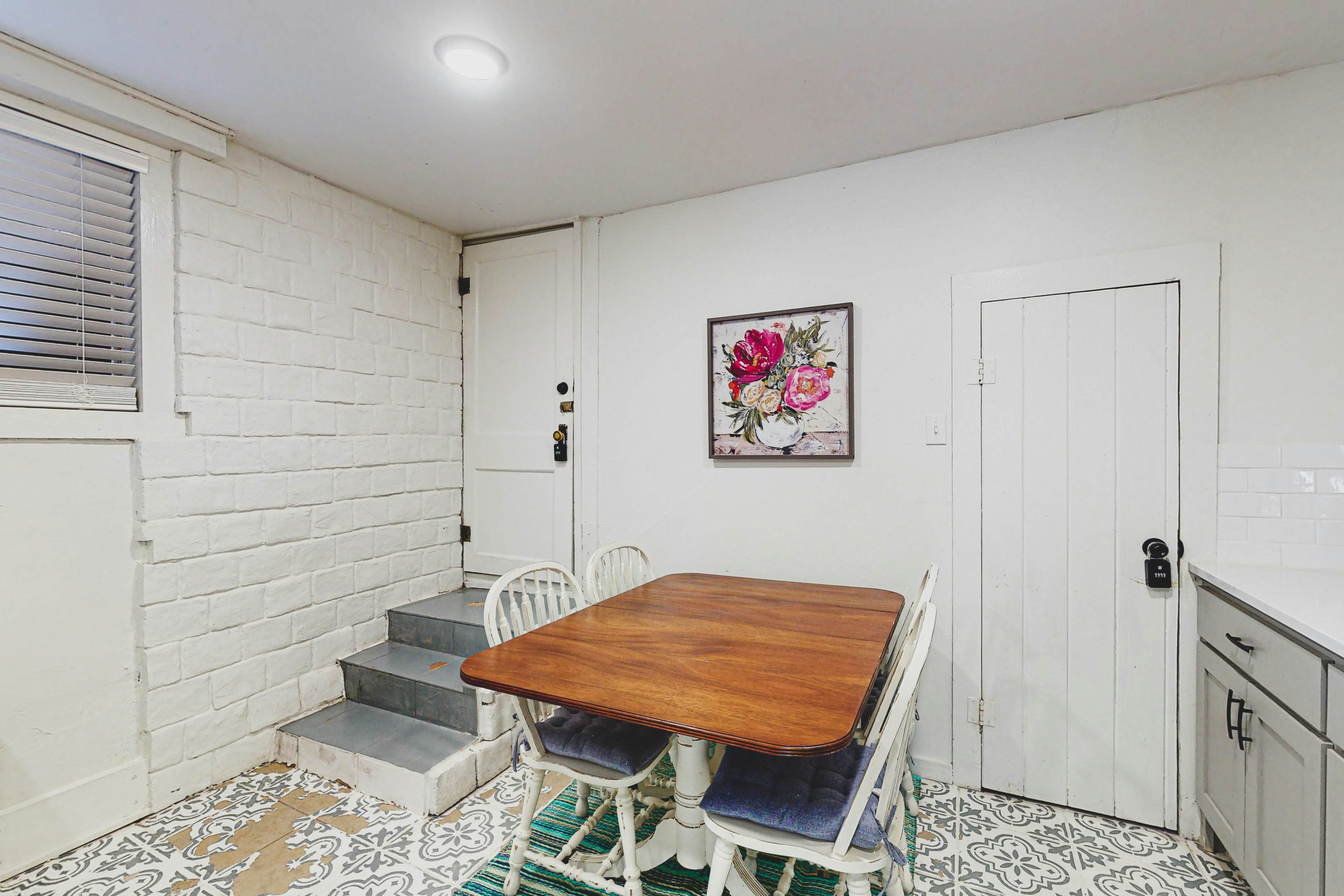 The Pink House on Main - Lower