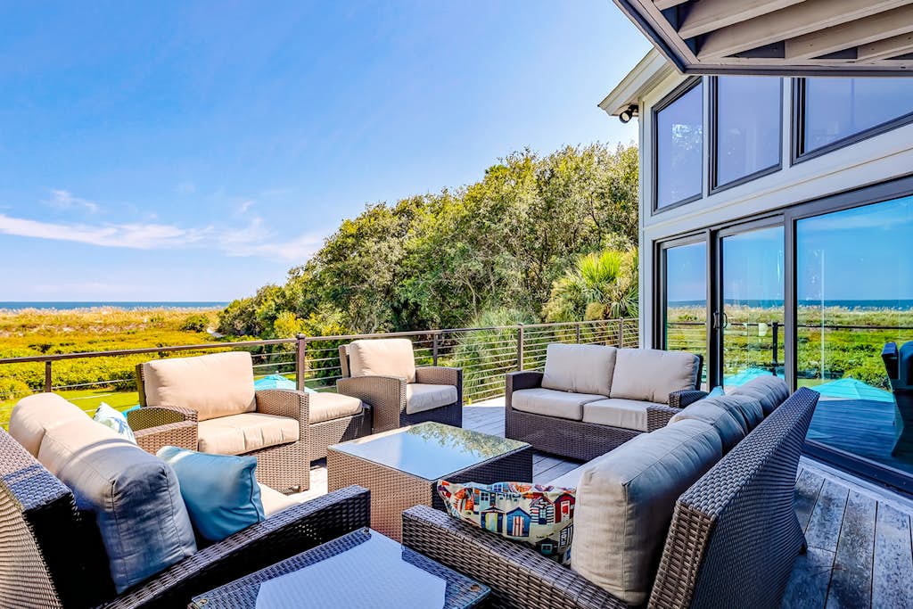Stunning Oceanfront Hideaway with Private Pool, Deck, and Yard - Dogs Welcome — Hilton Head, SC — vacation rental