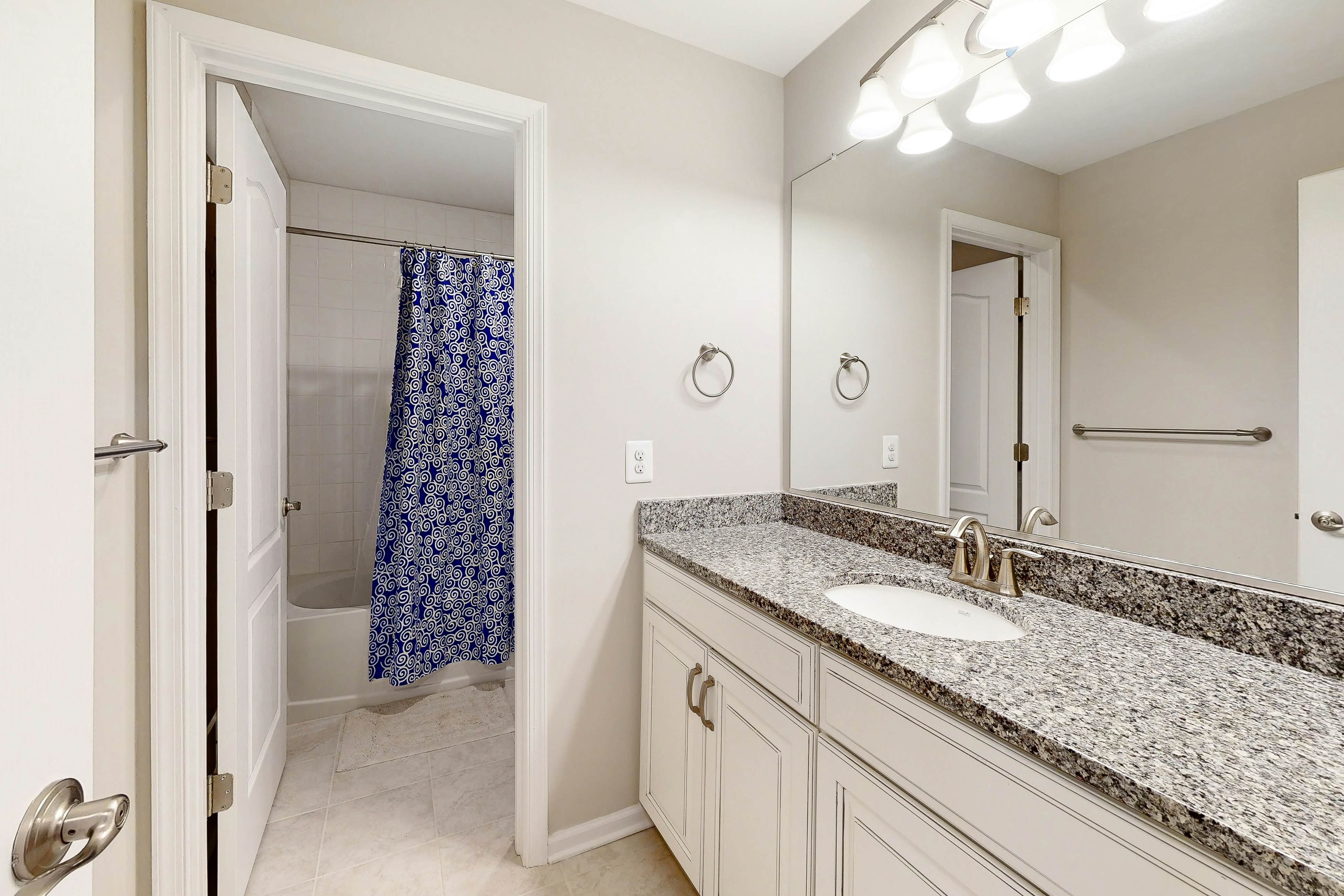 Bishops Landing - 38480 Carroll Dr