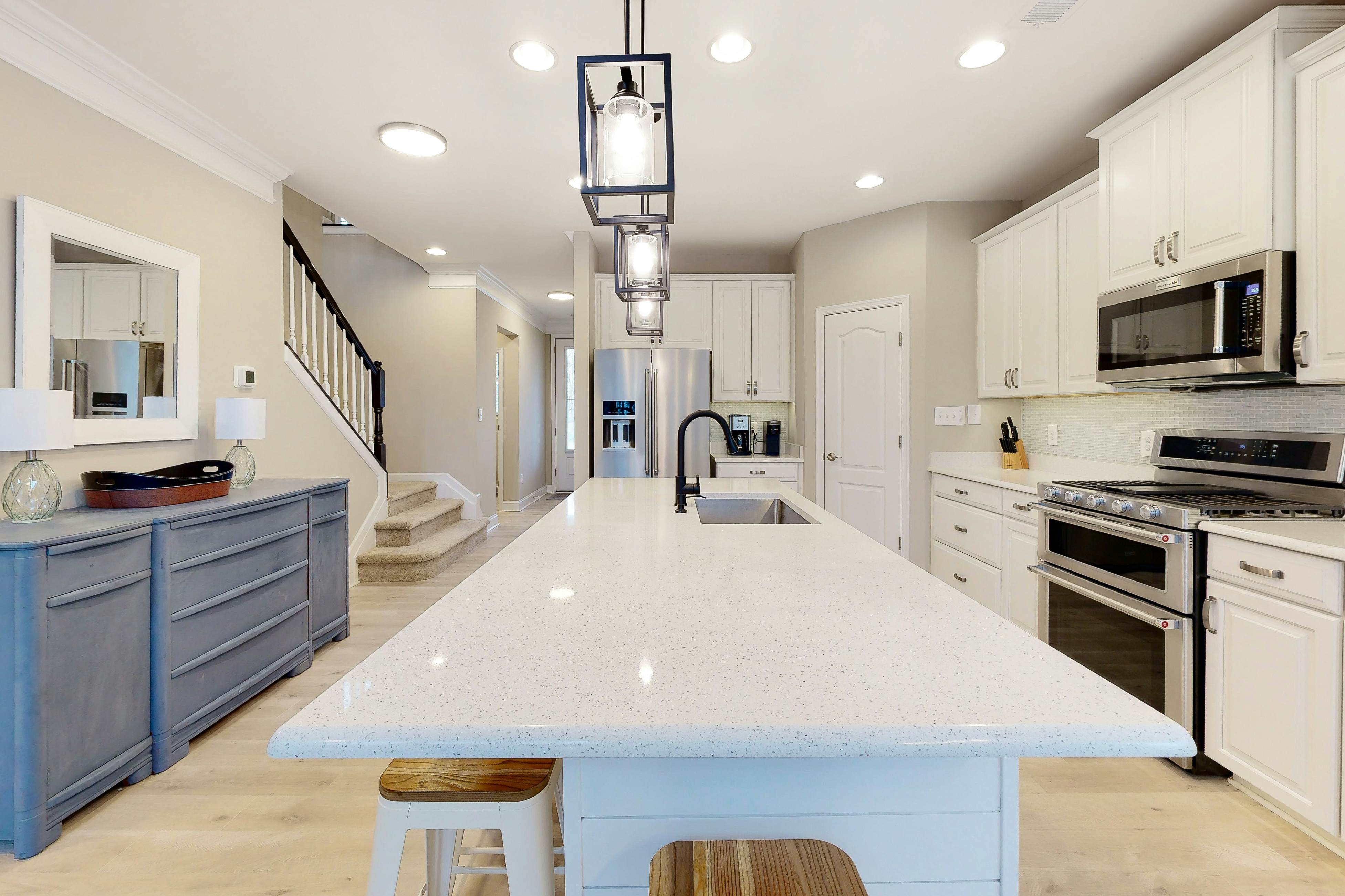 Bishops Landing - 38480 Carroll Dr