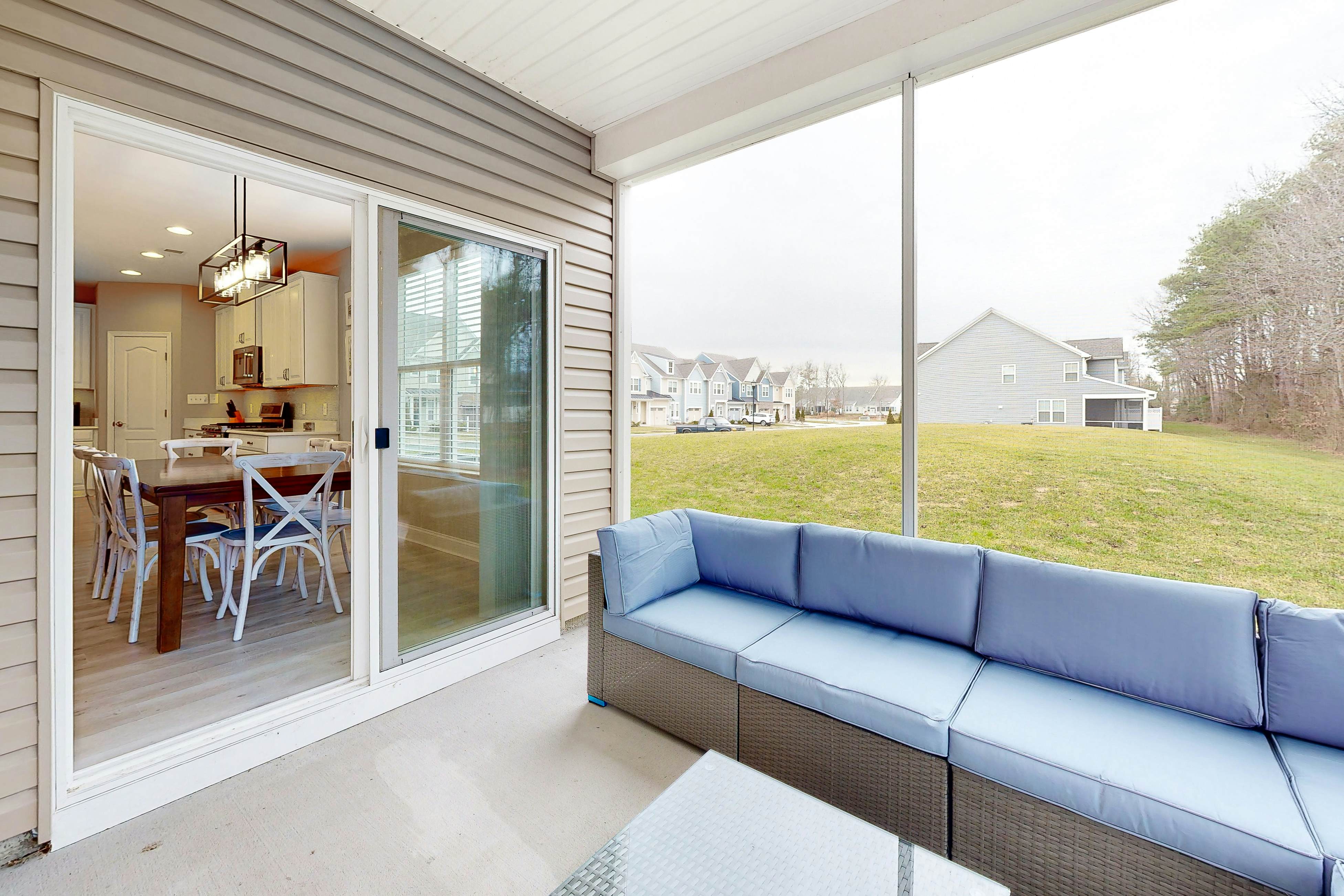 Bishops Landing - 38480 Carroll Dr