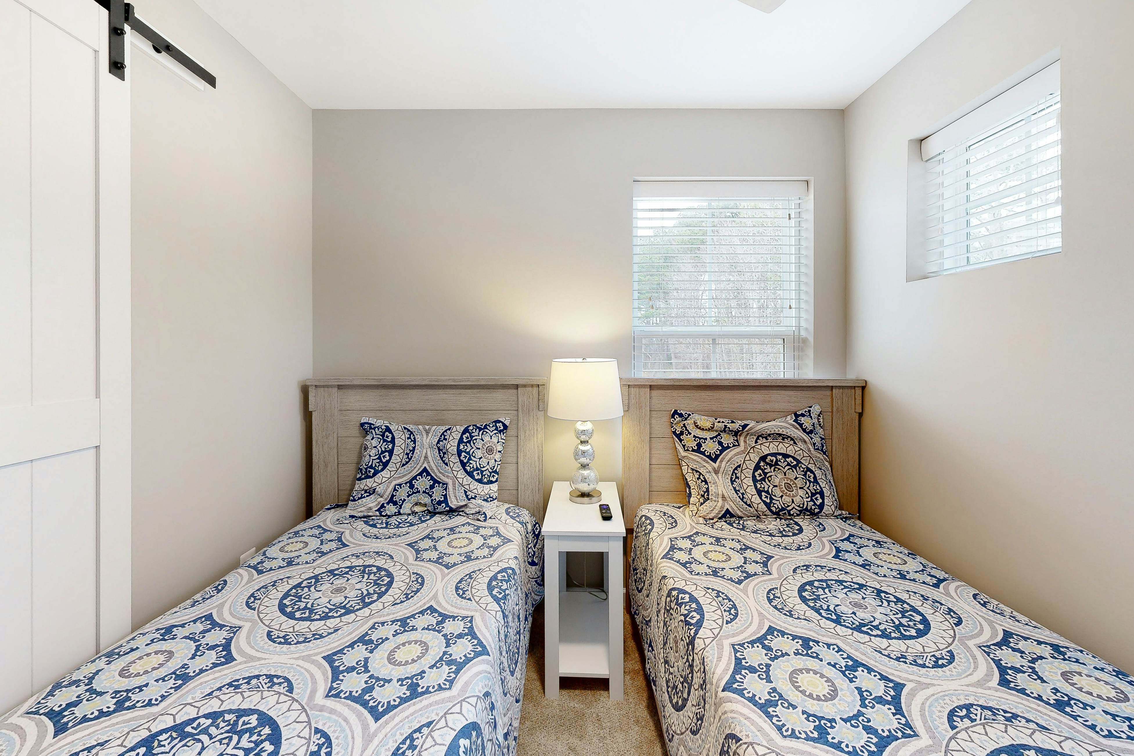 Bishops Landing - 38480 Carroll Dr