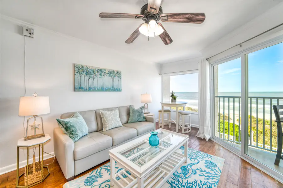 Belleair Beach Club 214 1 BD Belleair Beach, FL Vacation Rental Vacasa