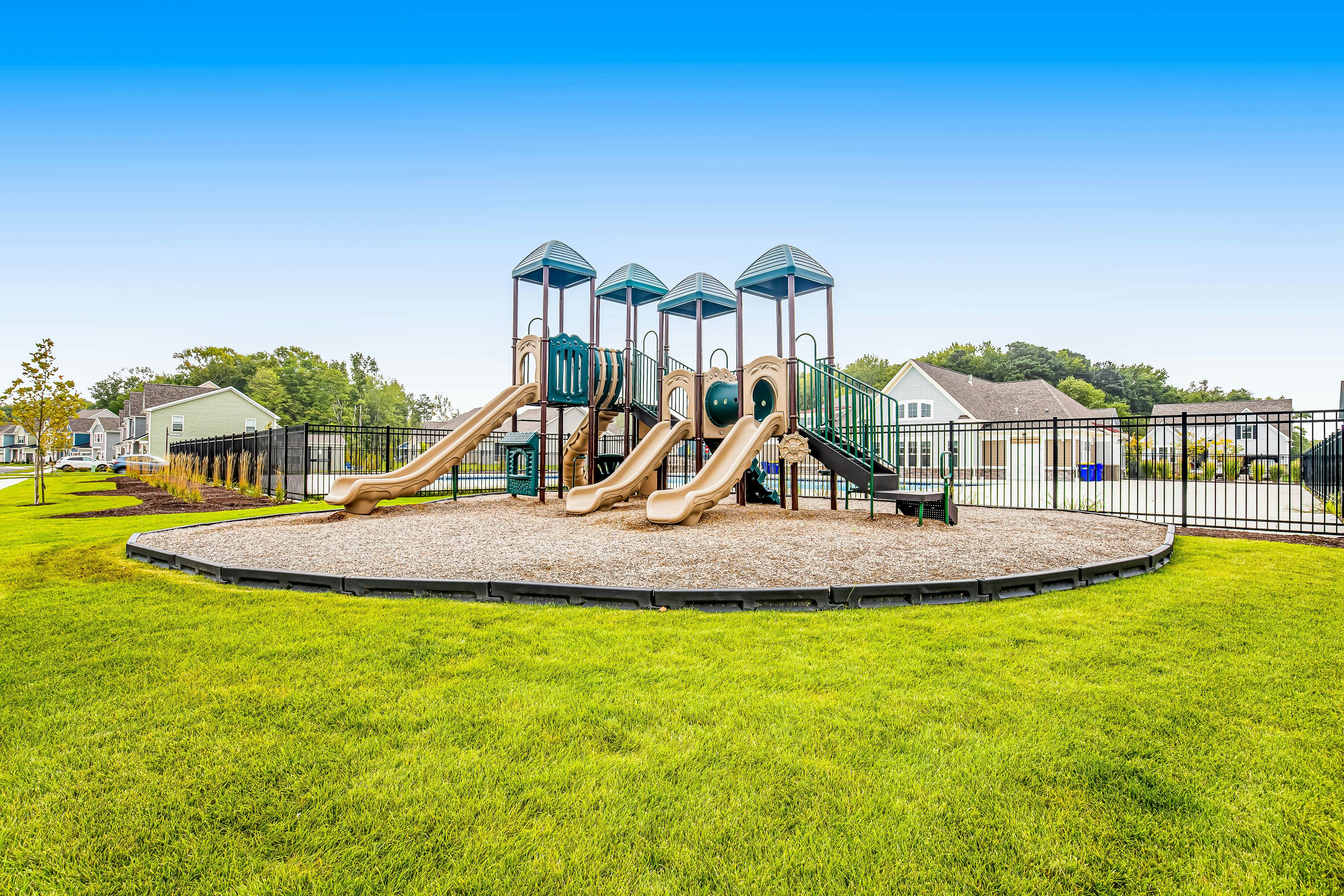 Bishops Landing - 38480 Carroll Dr