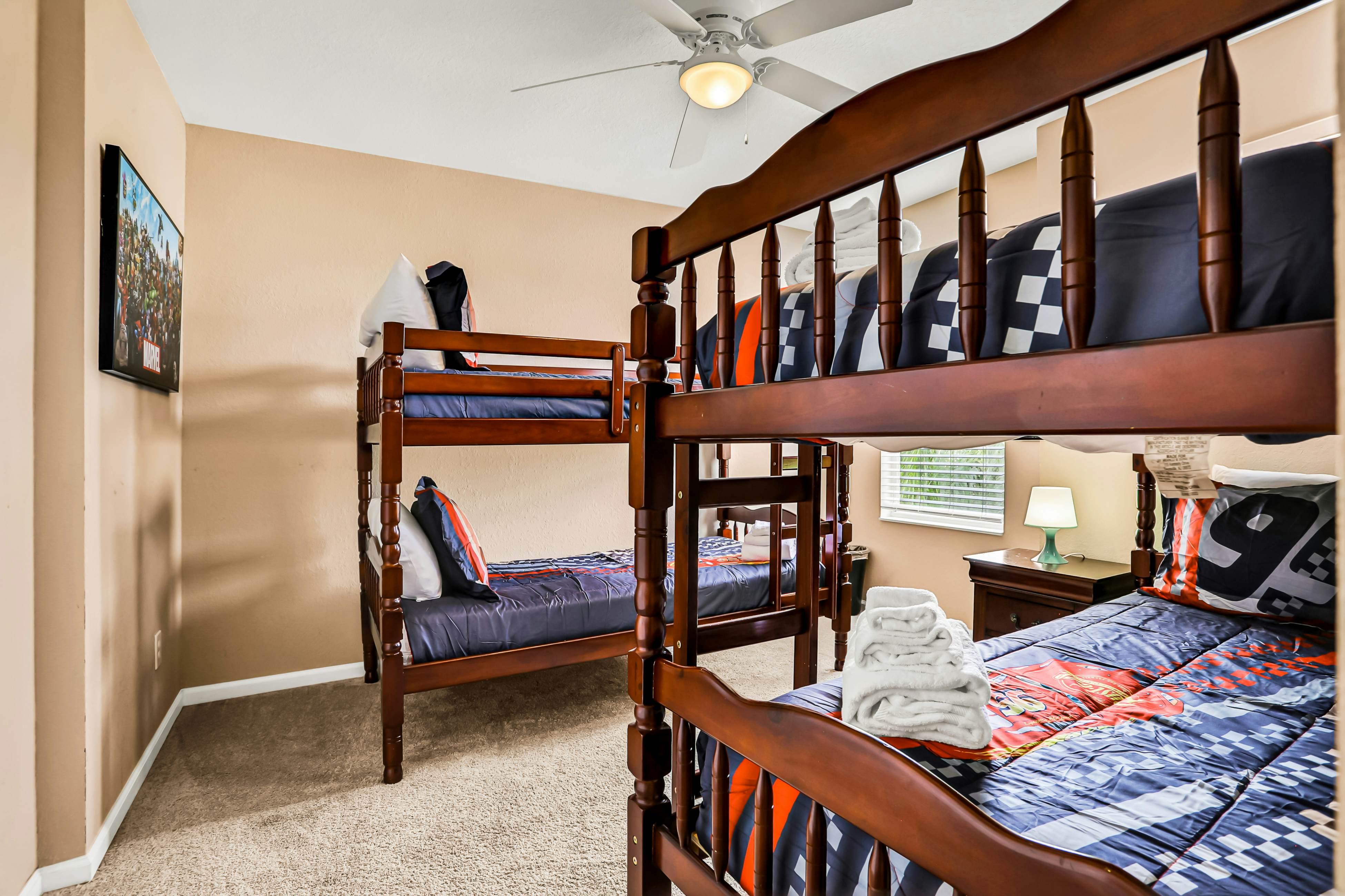 Castle Street Memories - Trafalgar Village Resort