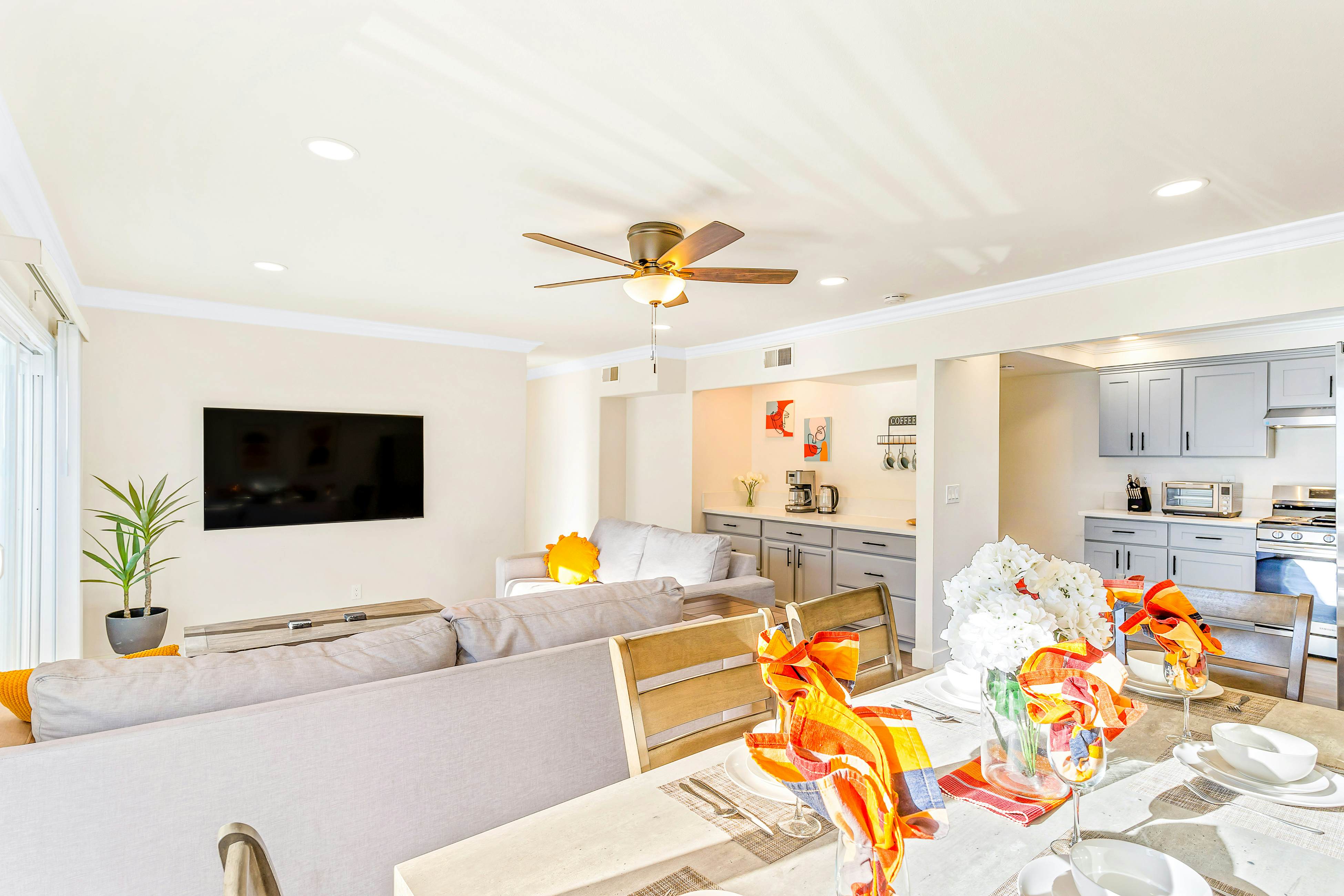 Seashore Dreams B - Upper Unit