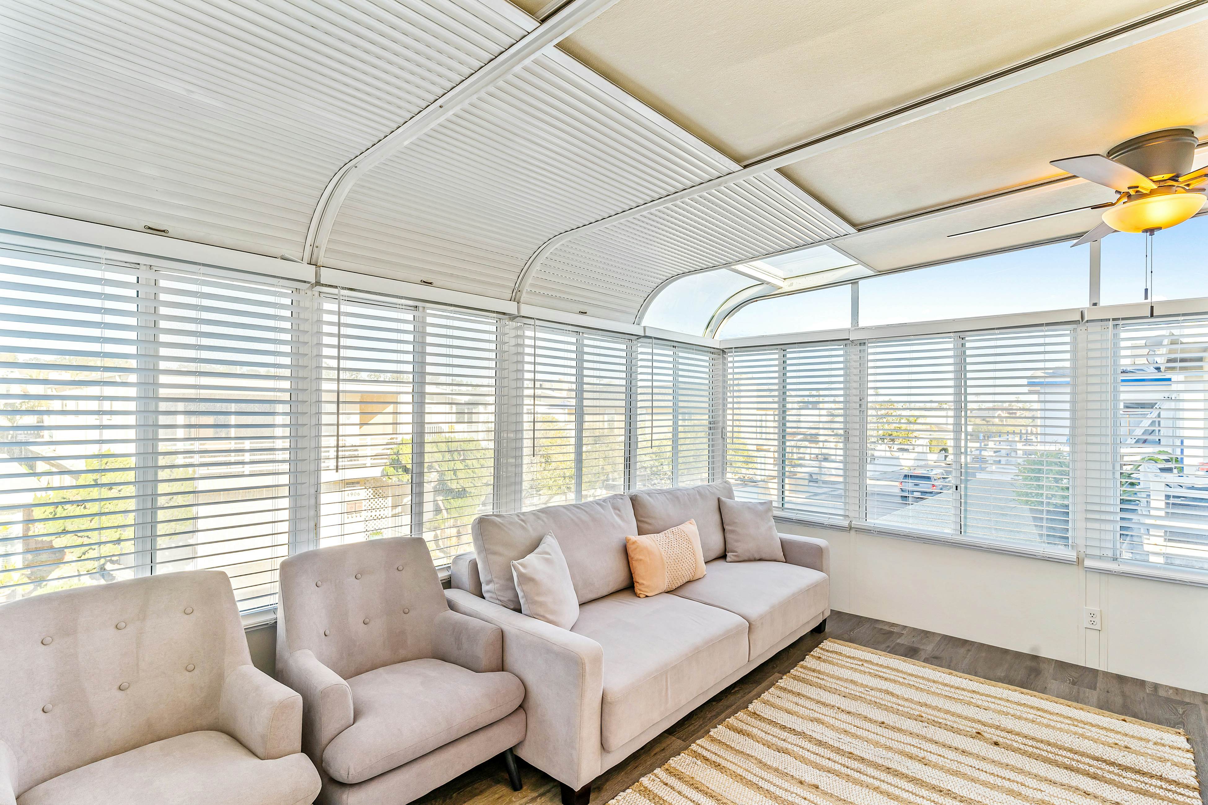 Seashore Dreams B - Upper Unit