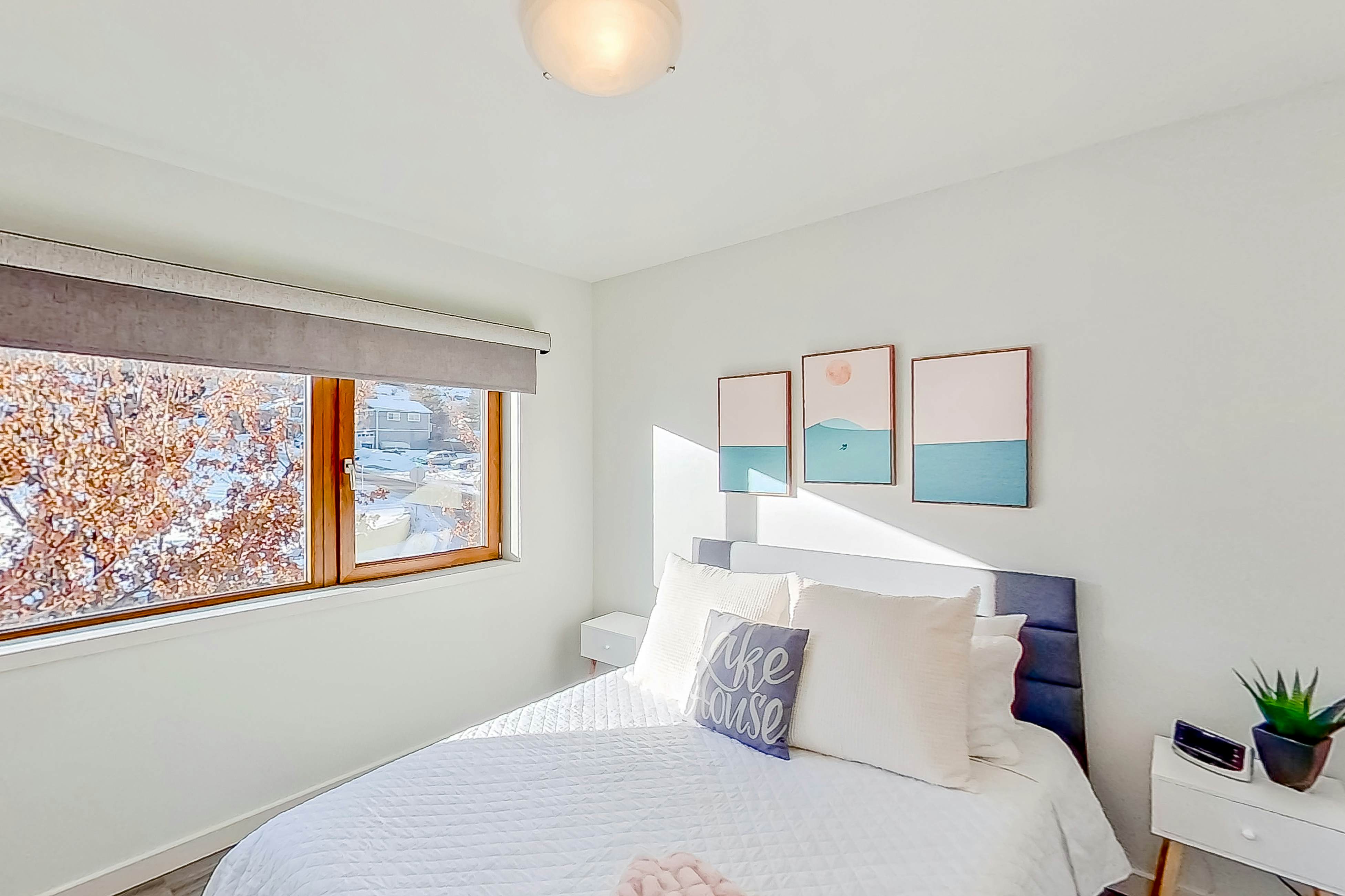 Chelan Resort Suites - Comfort by the Lake 201