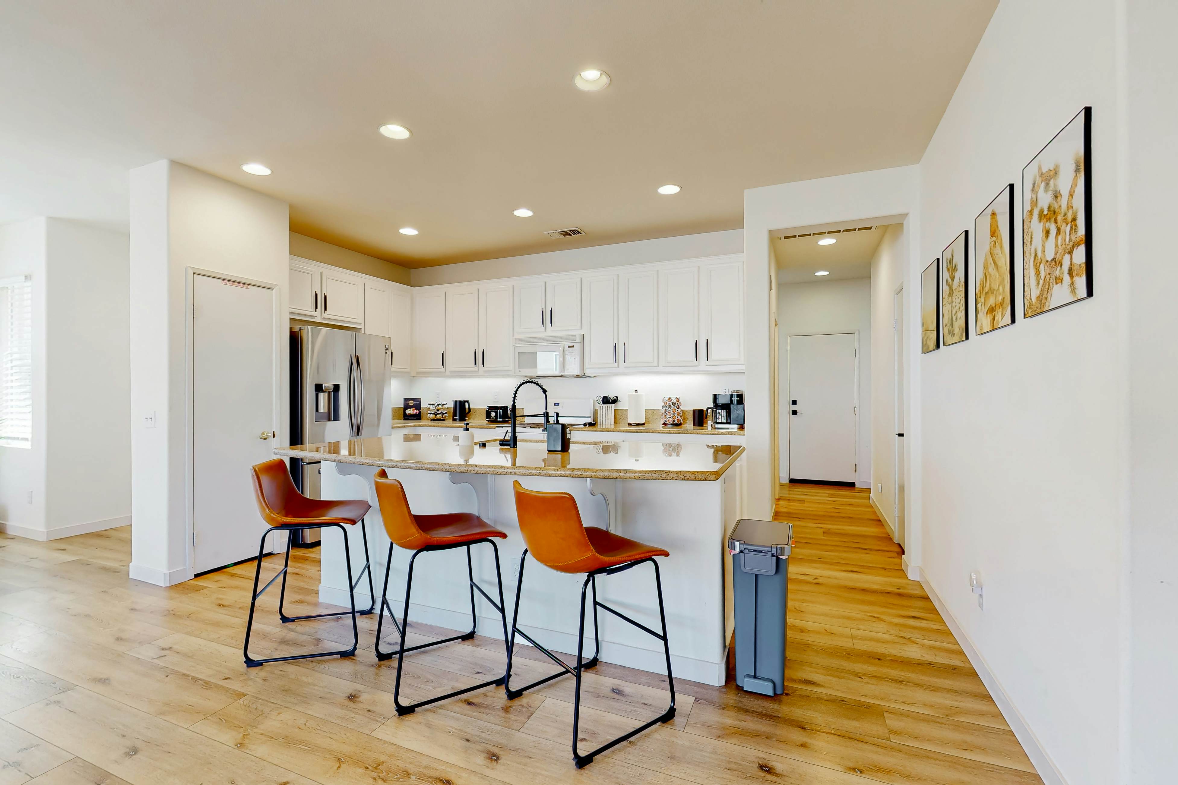 Tranquil Desert Sanctuary 