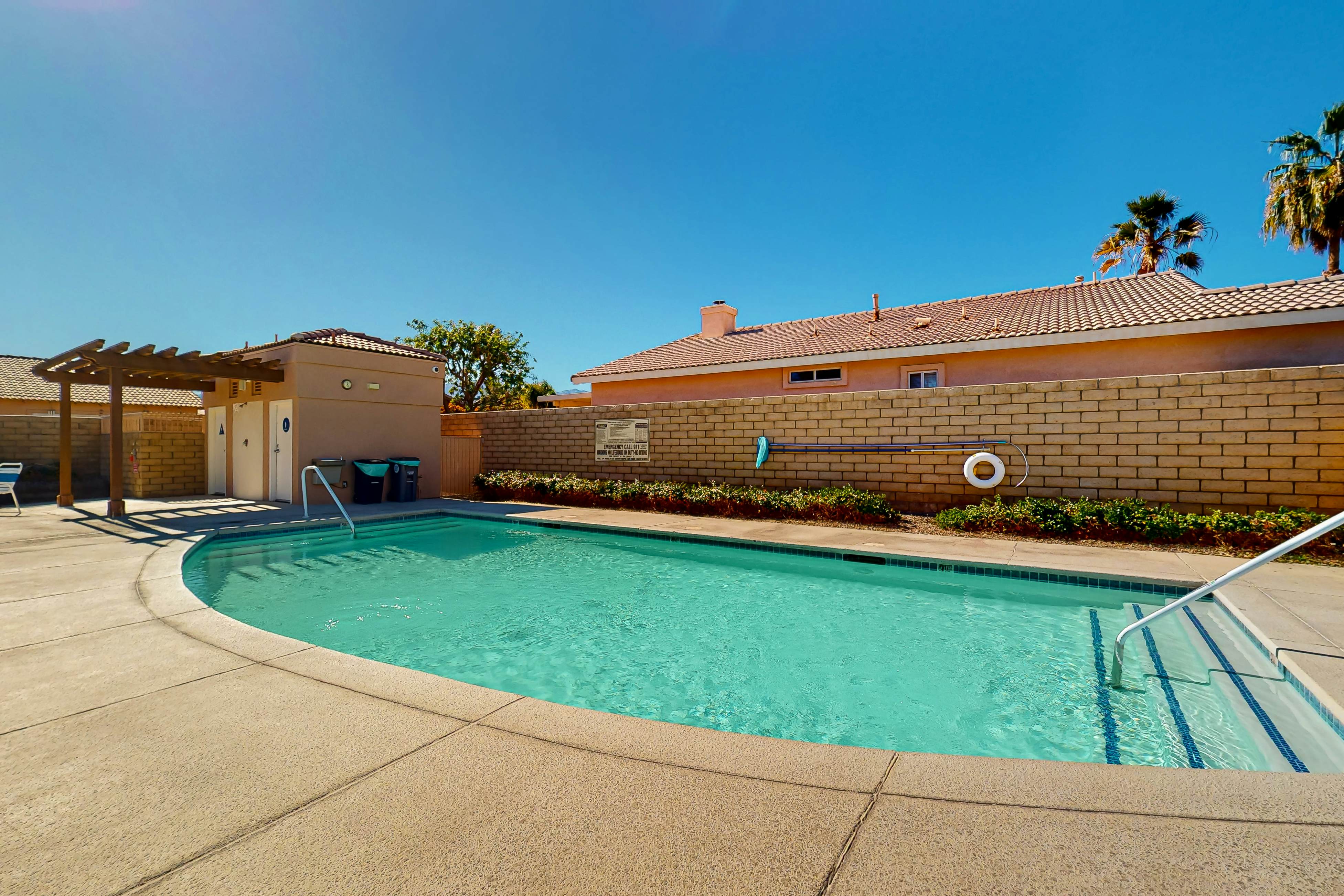 Tranquil Desert Sanctuary 