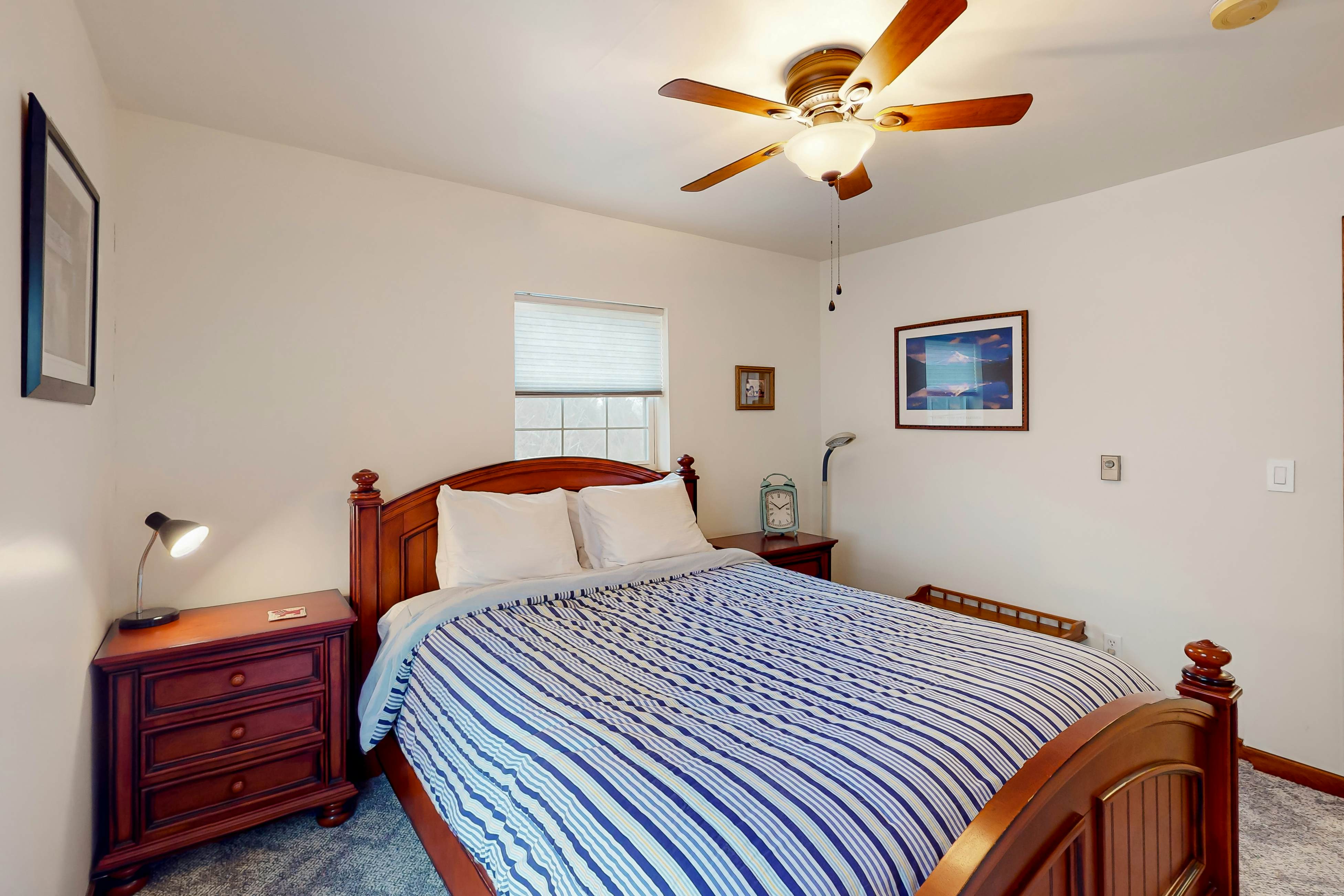 Cape Satisfaction 4 BD Ilwaco, WA Vacation Rental Vacasa