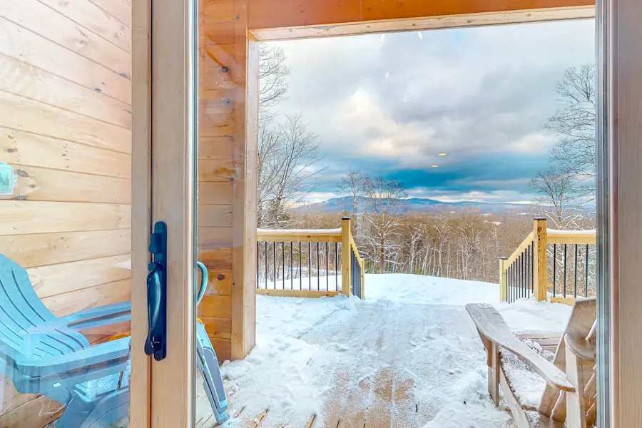 The Alpine Outlook 1 BD Londonderry, VT Vacation Rental Vacasa