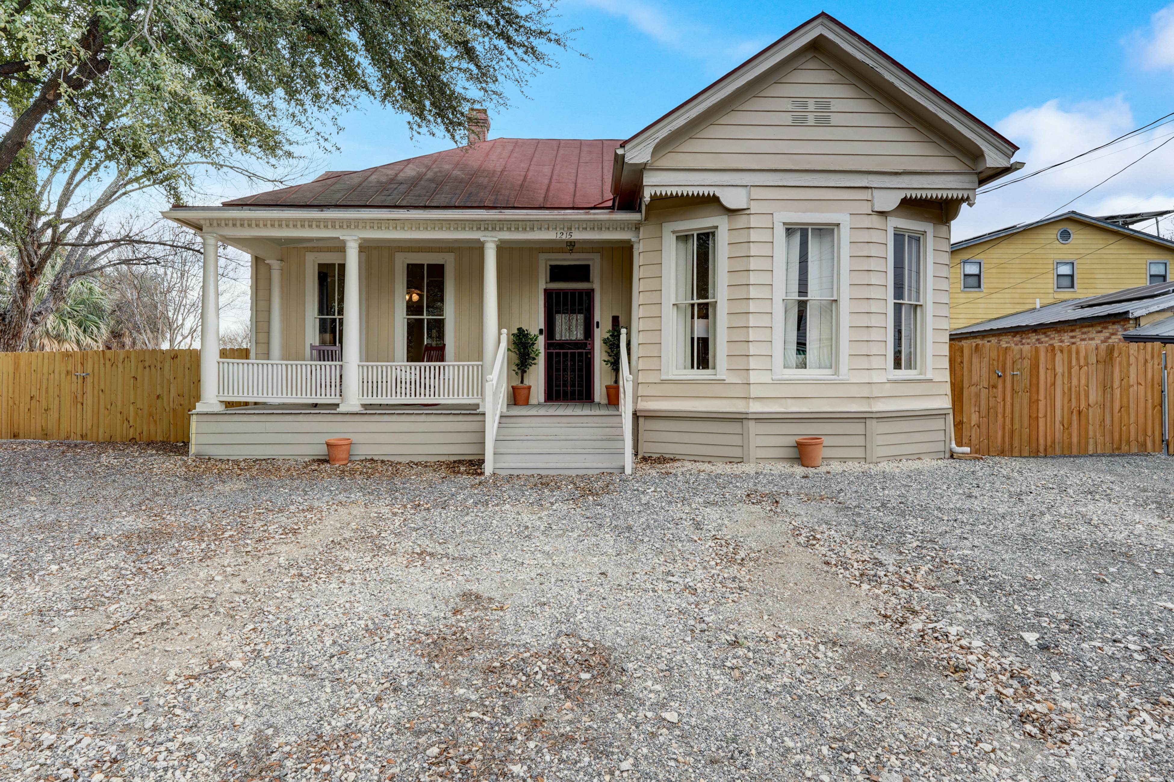 One Craigslist San Antonio Listing Changed Everything - sj40v4j
