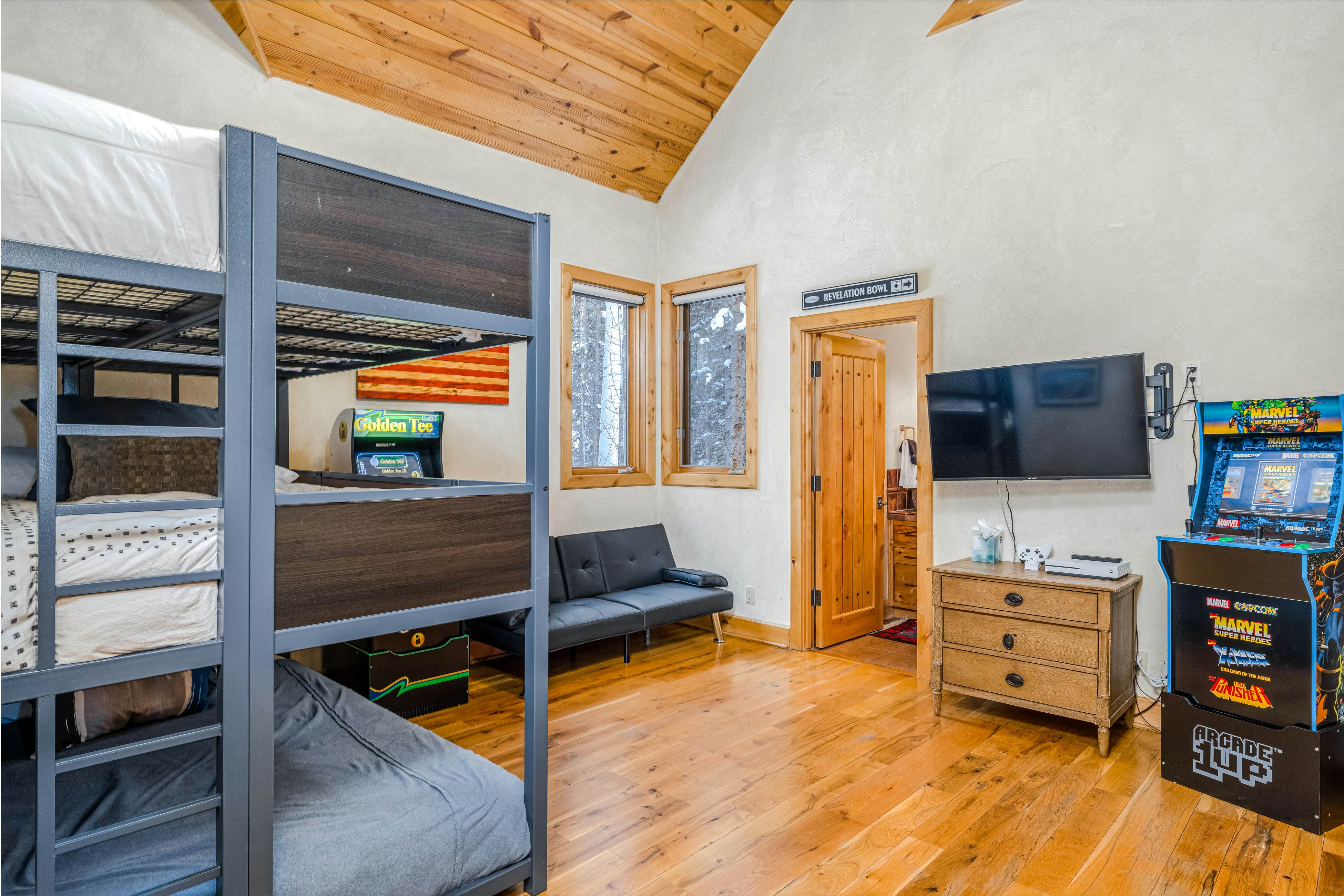 Palmyra 94 - Mountain Tranquility