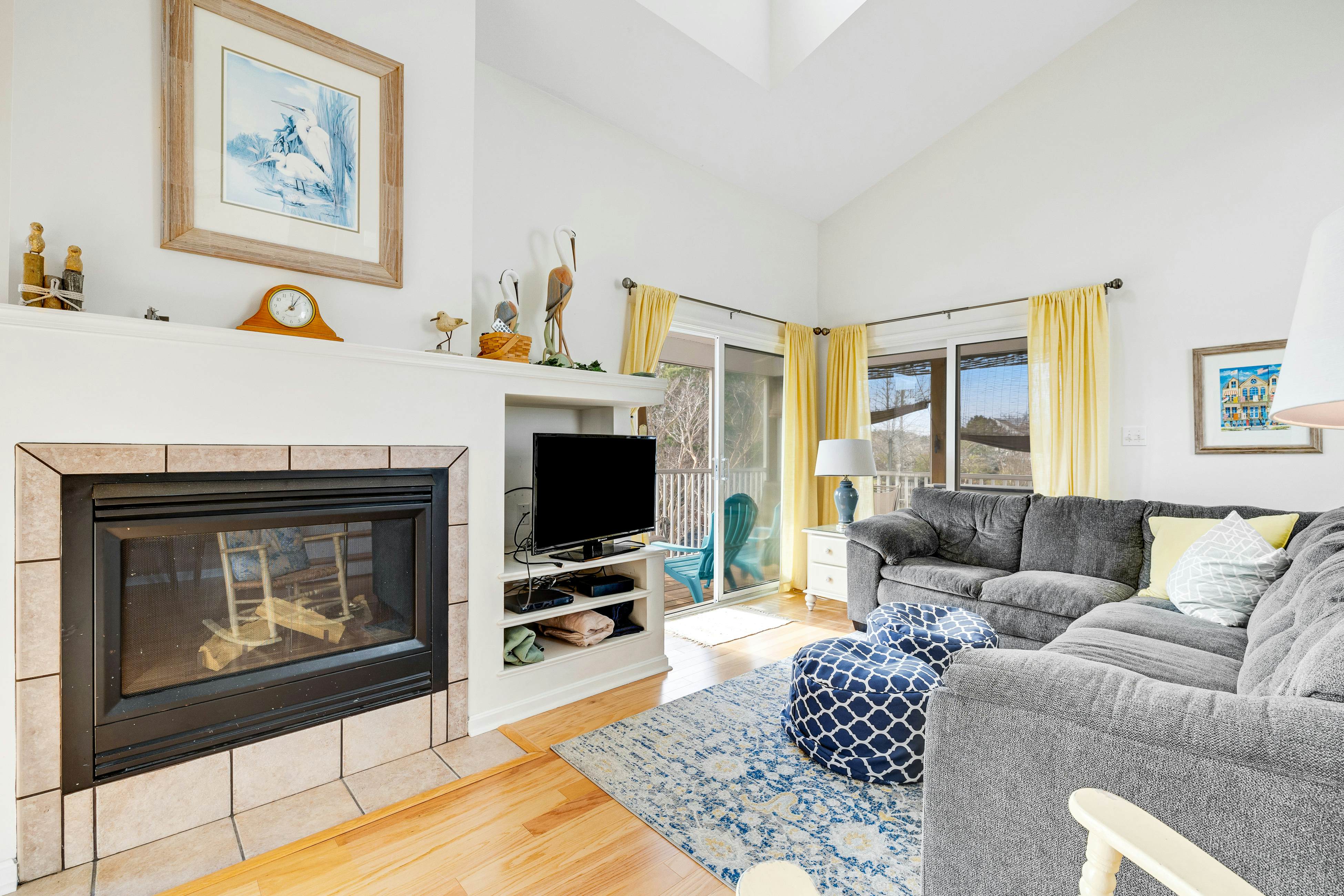 Sea Colony - 55037 Pine Lake Dr