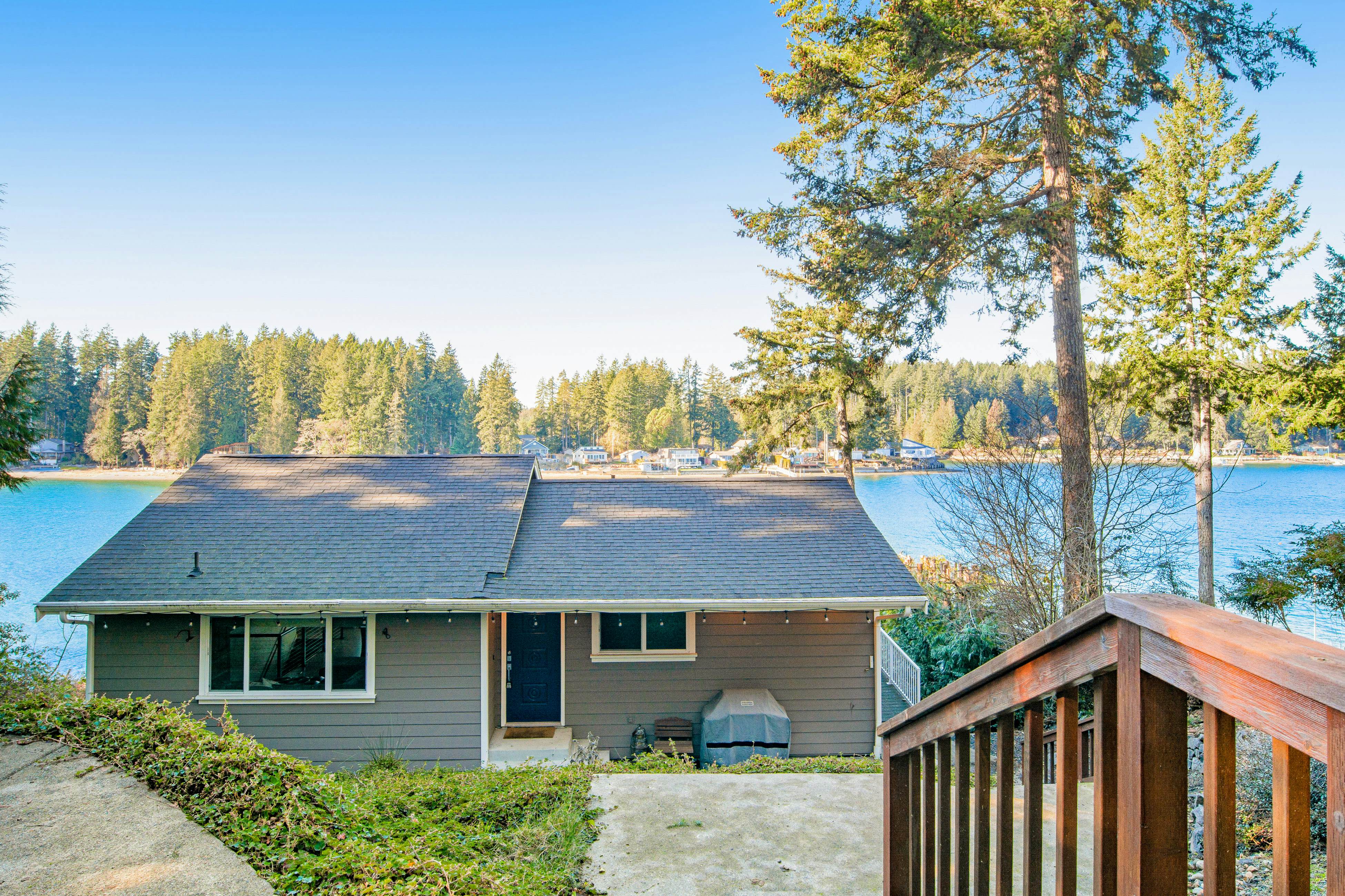 Treasure Island Escape