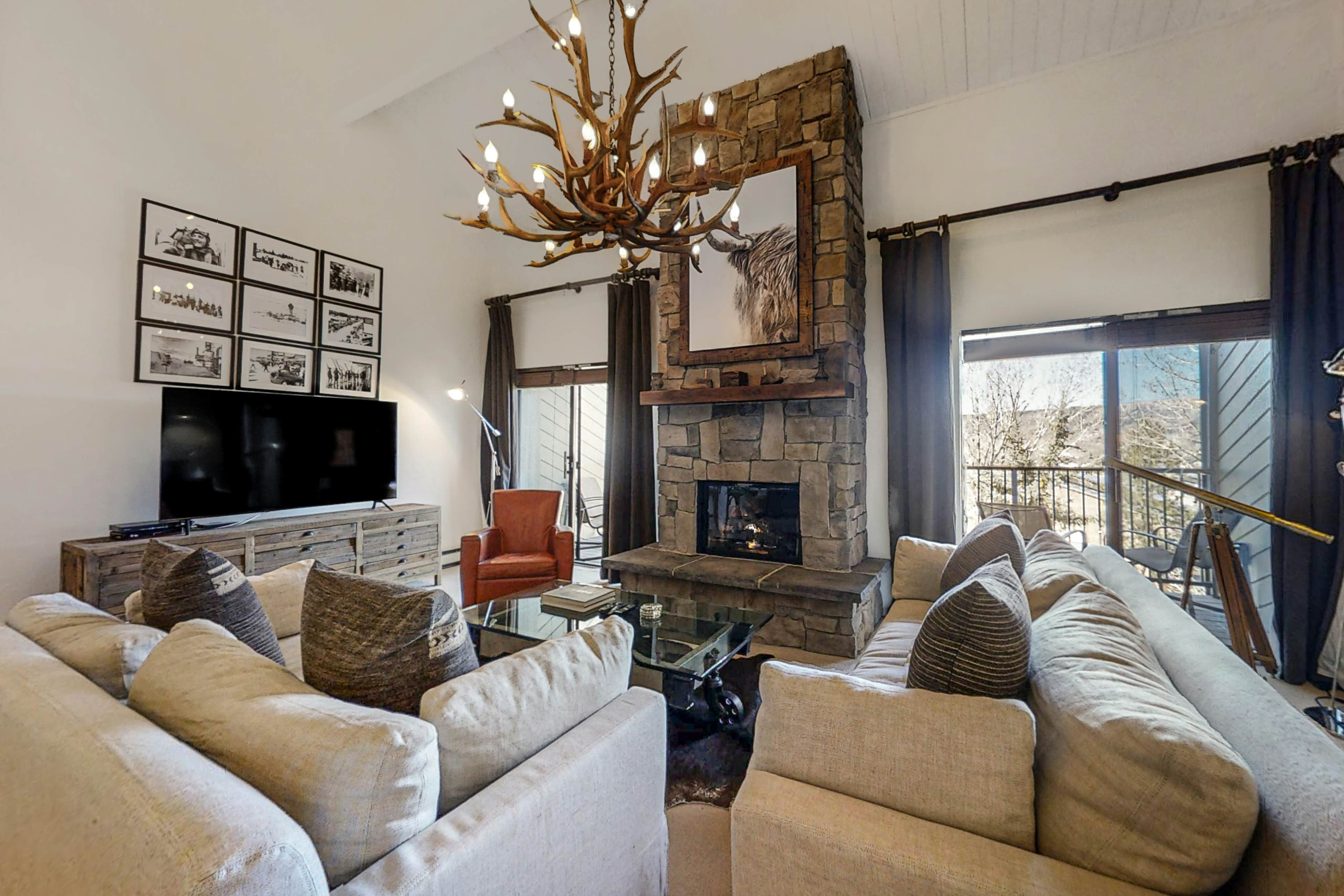 La Casa Condo Rentals Steamboat Springs, CO Vacasa