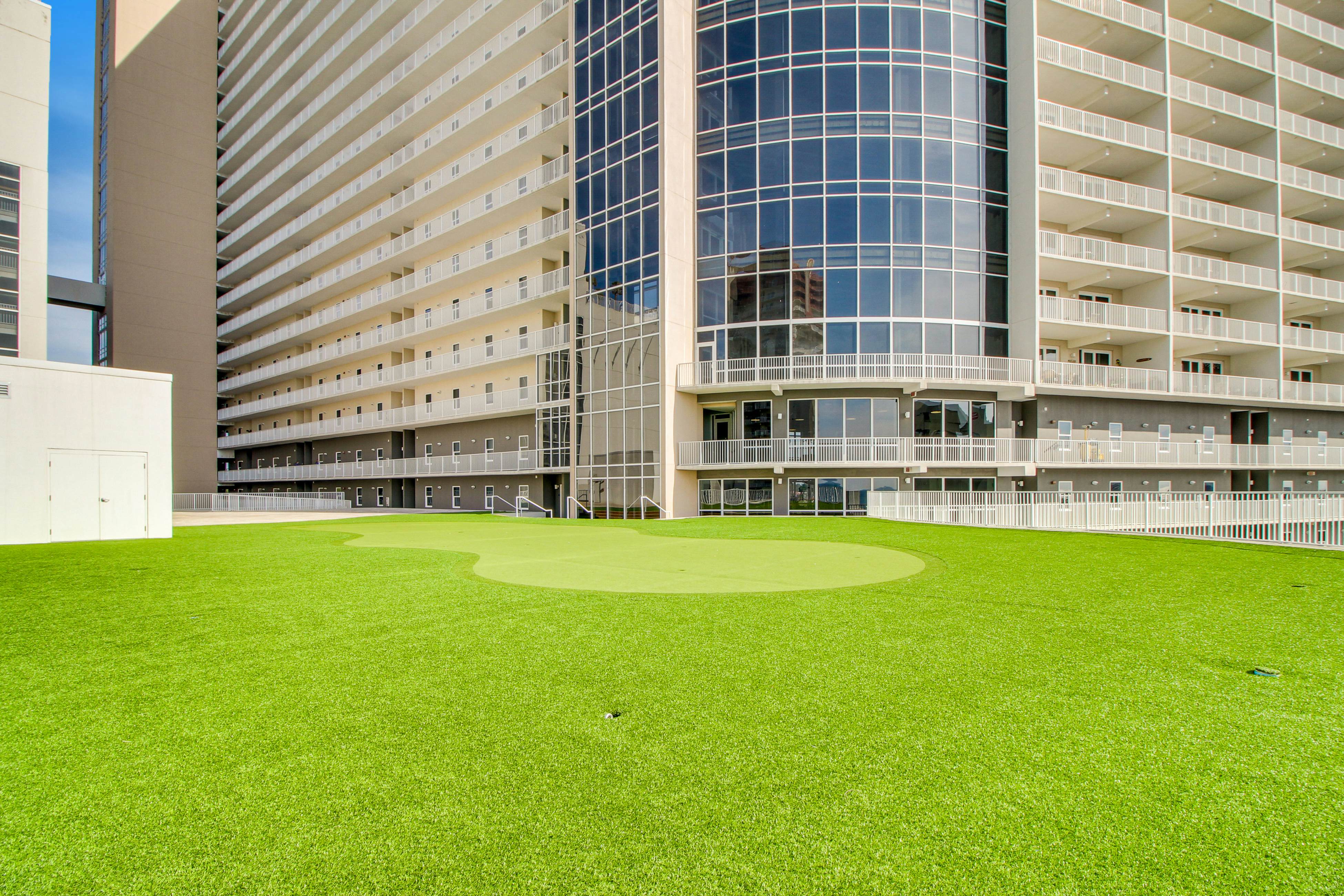 Laketown Wharf 130 Cerulean Seas