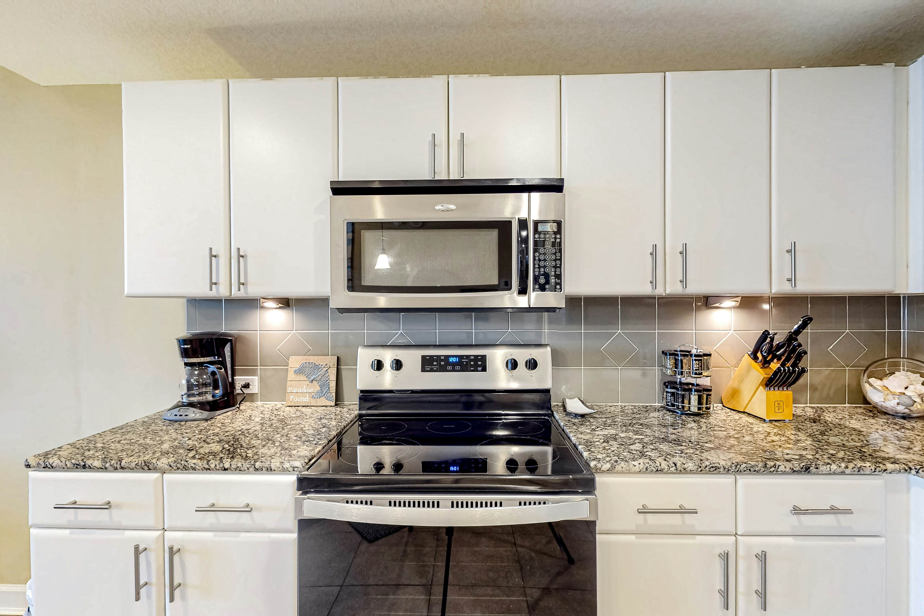 Grand Panama Tower 2 Unit 607