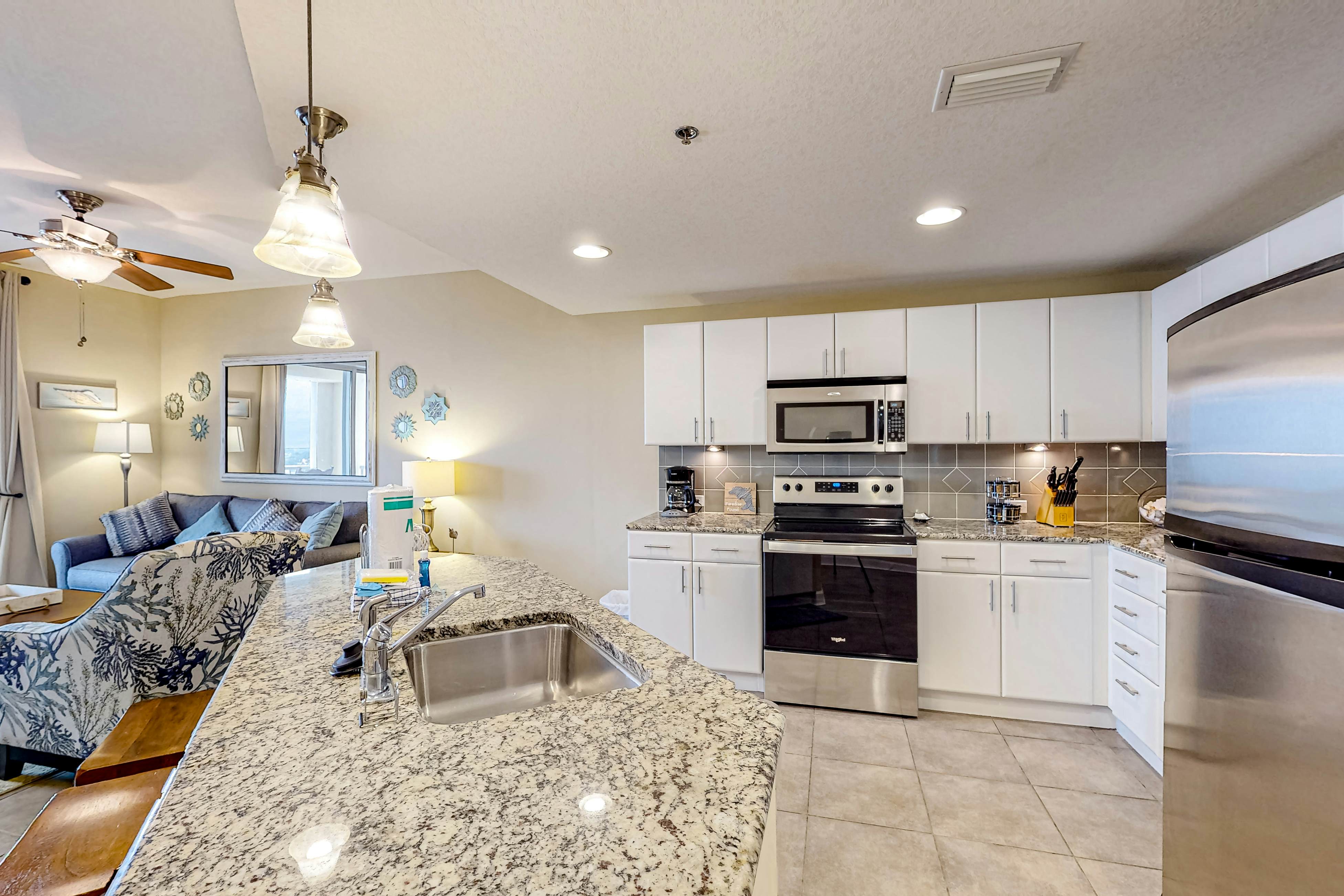 Grand Panama Tower 2 Unit 607