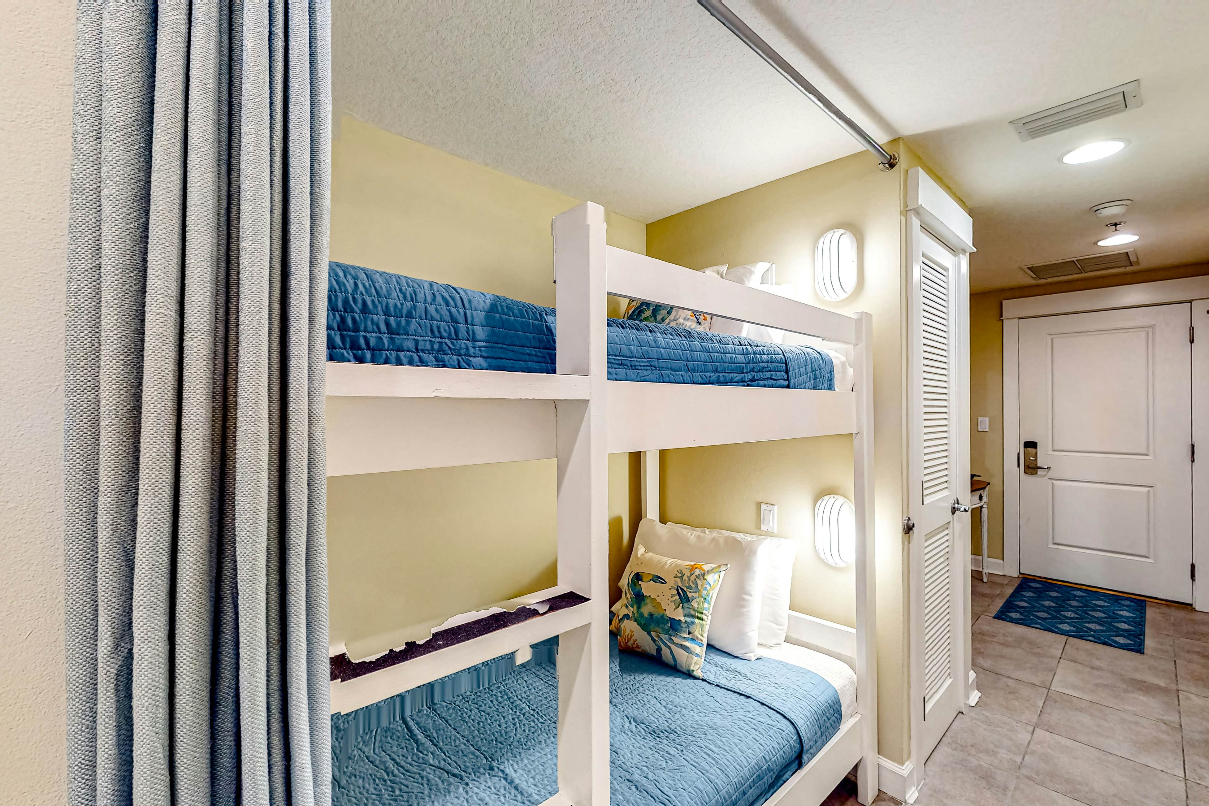 Grand Panama Tower 2 Unit 607