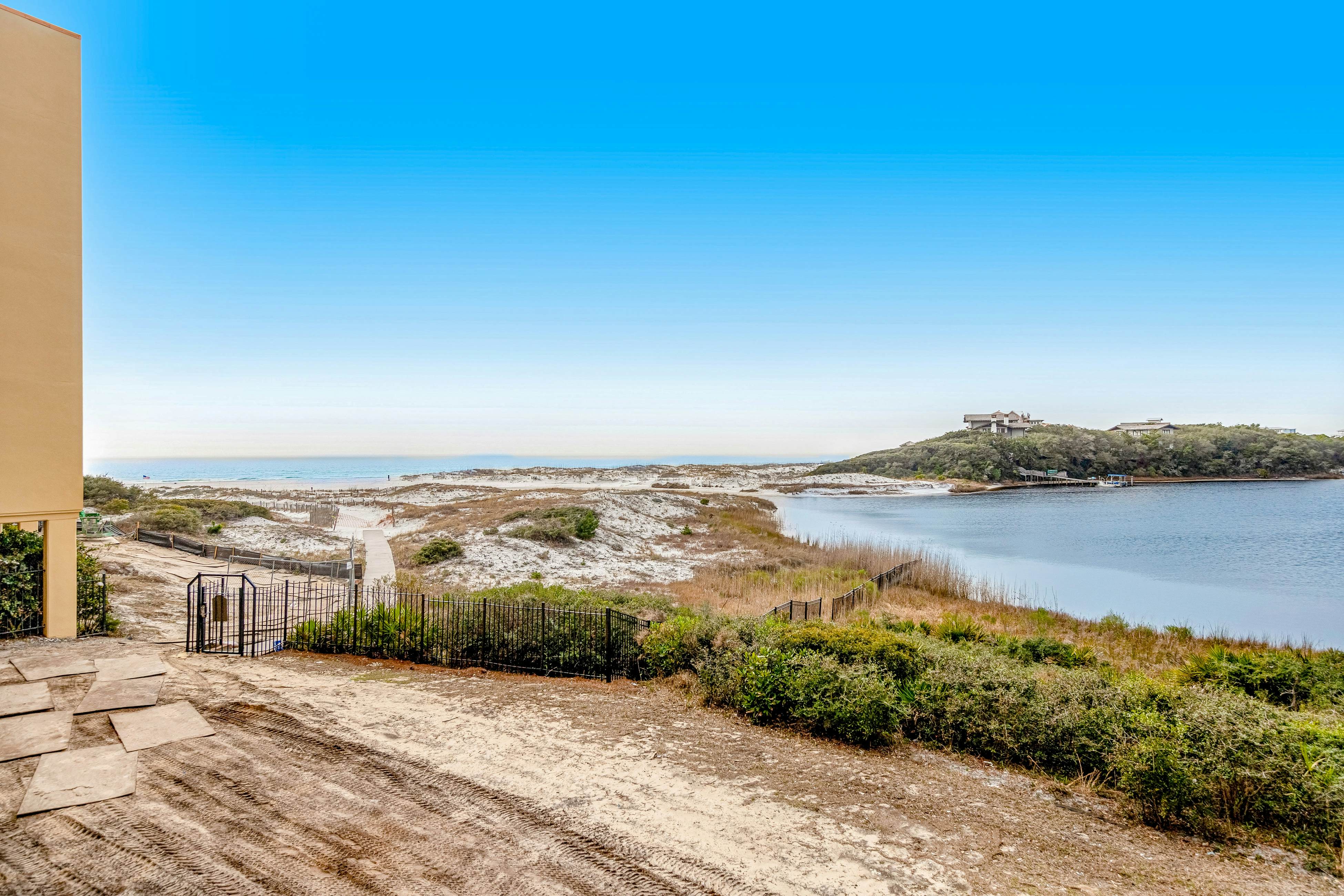 Sanctuary by the Sea 1122