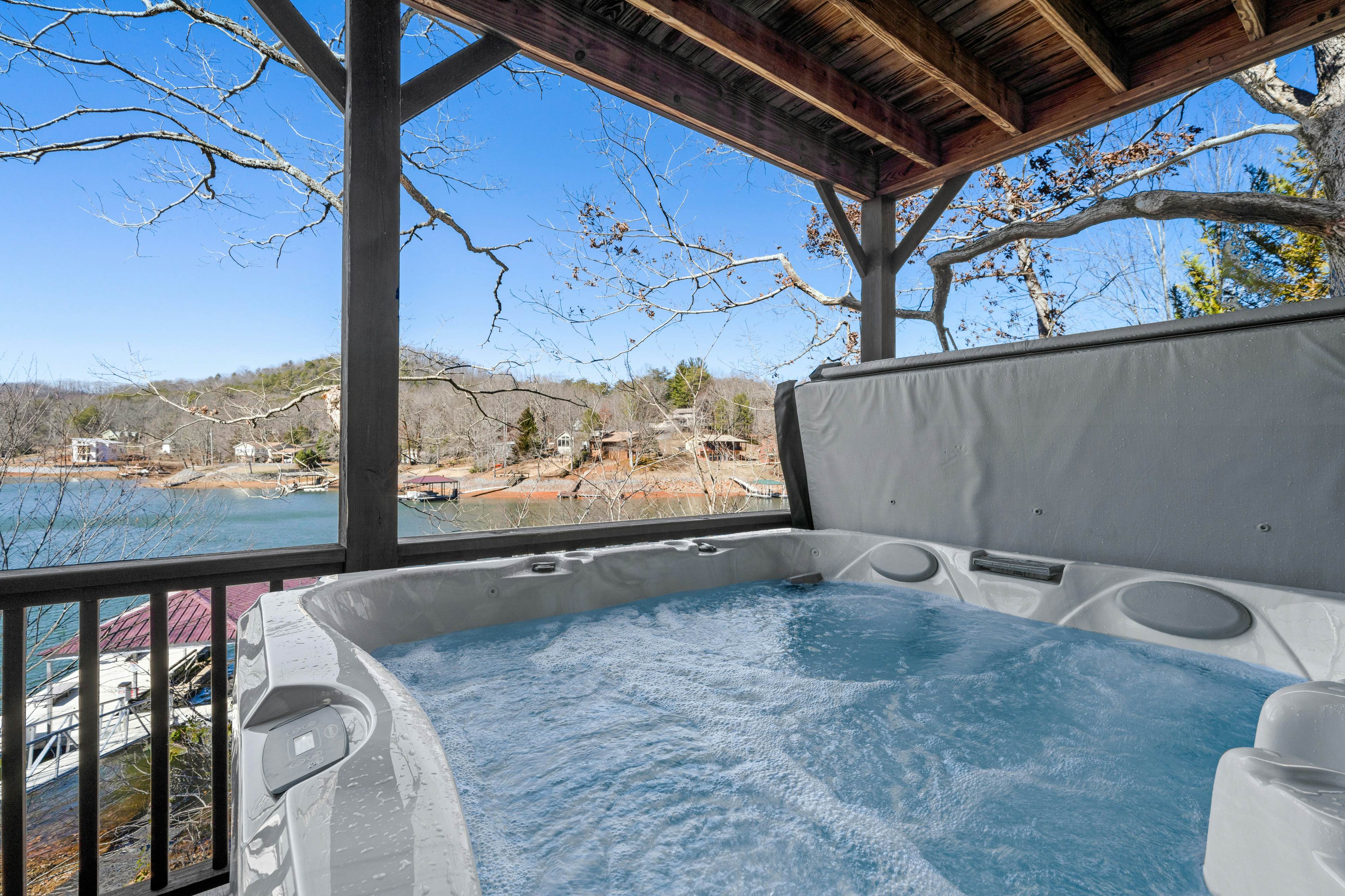 Talend Place on Lake Chatuge