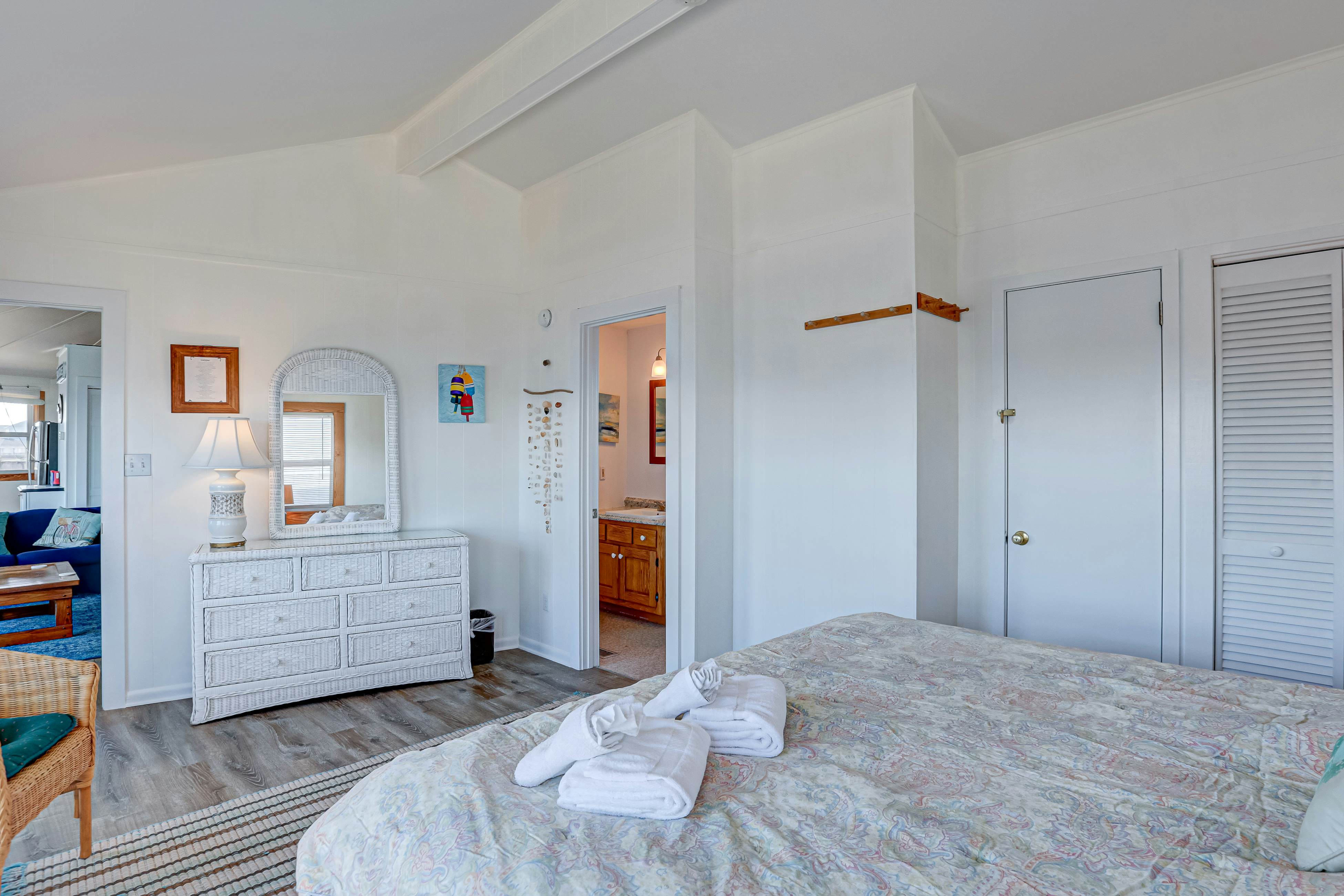 Calypso 3 BD Hatteras, NC Vacation Rental Vacasa