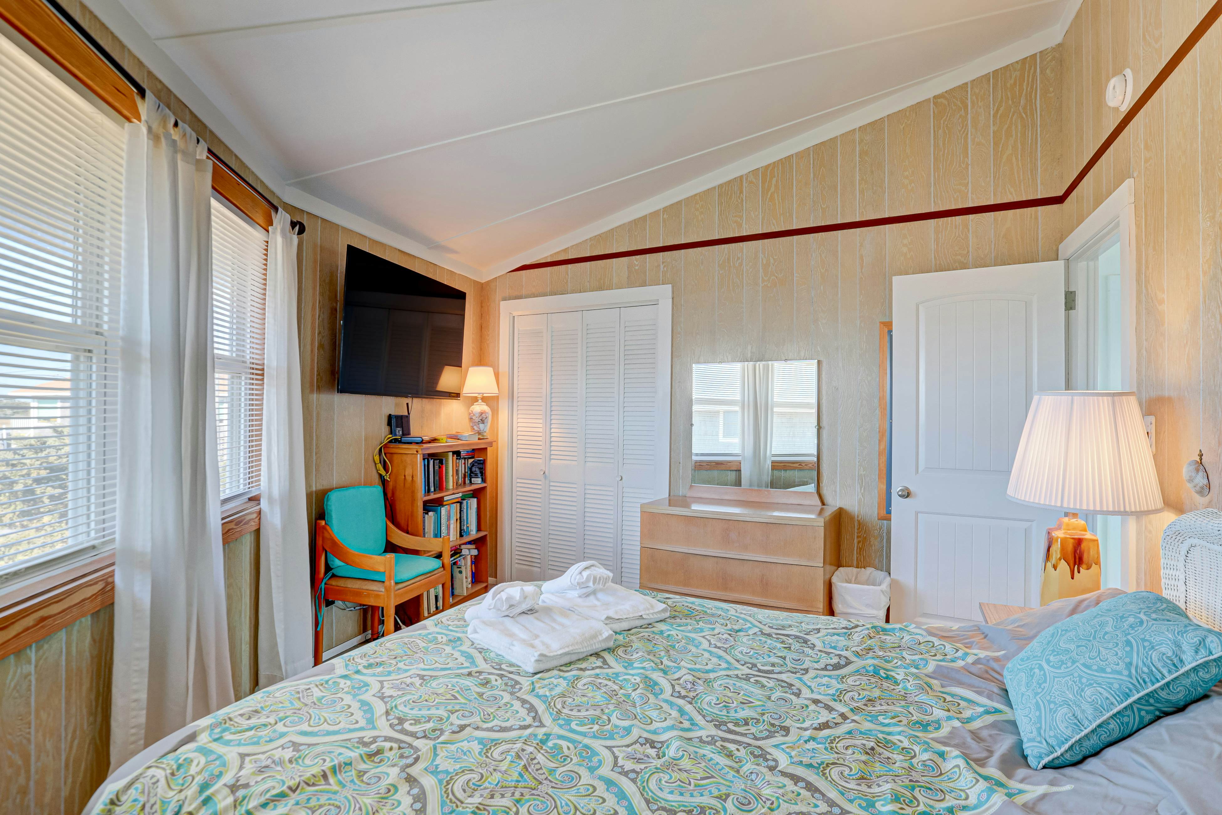Calypso 3 BD Hatteras, NC Vacation Rental Vacasa