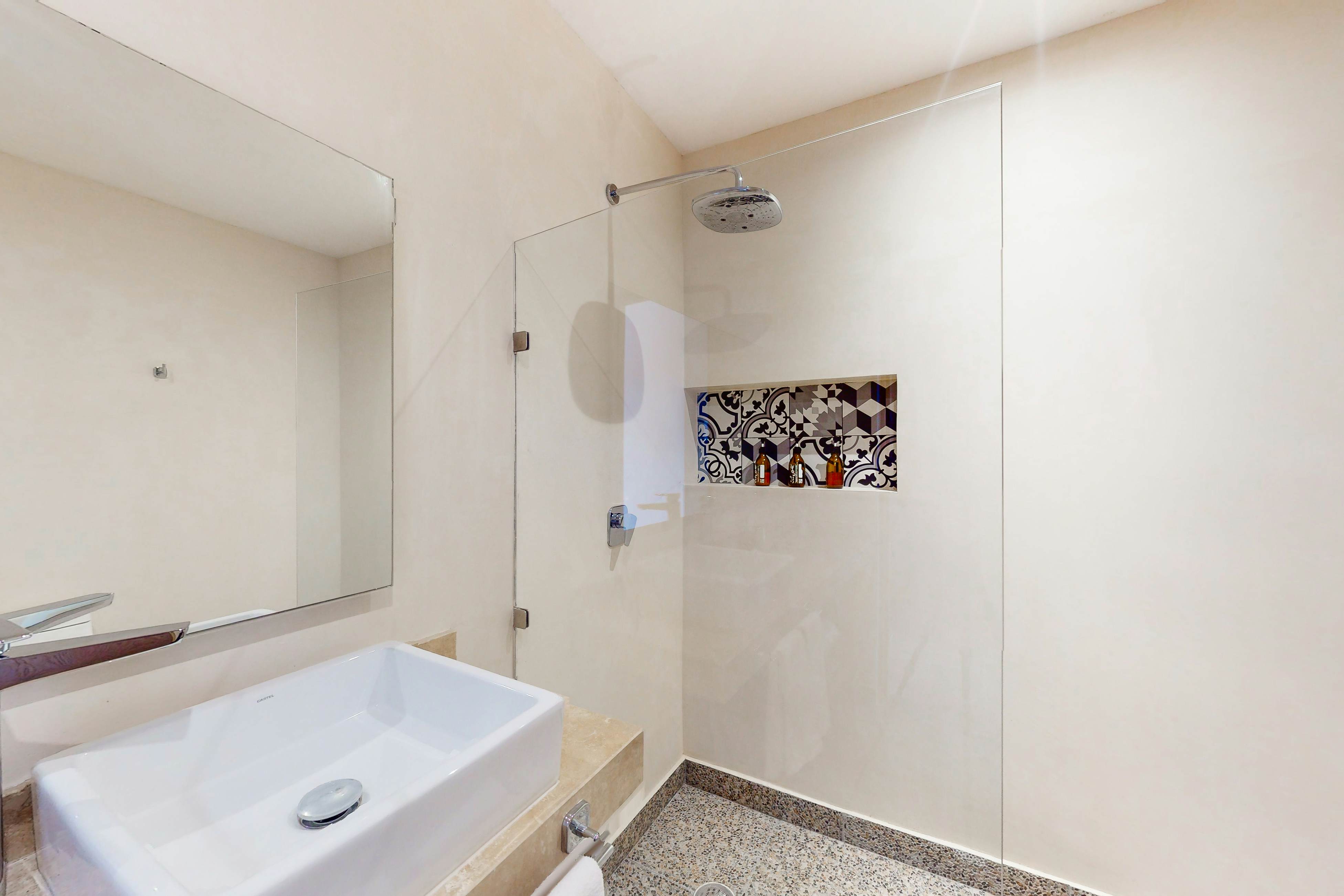 Sofía Boutique Condos #301