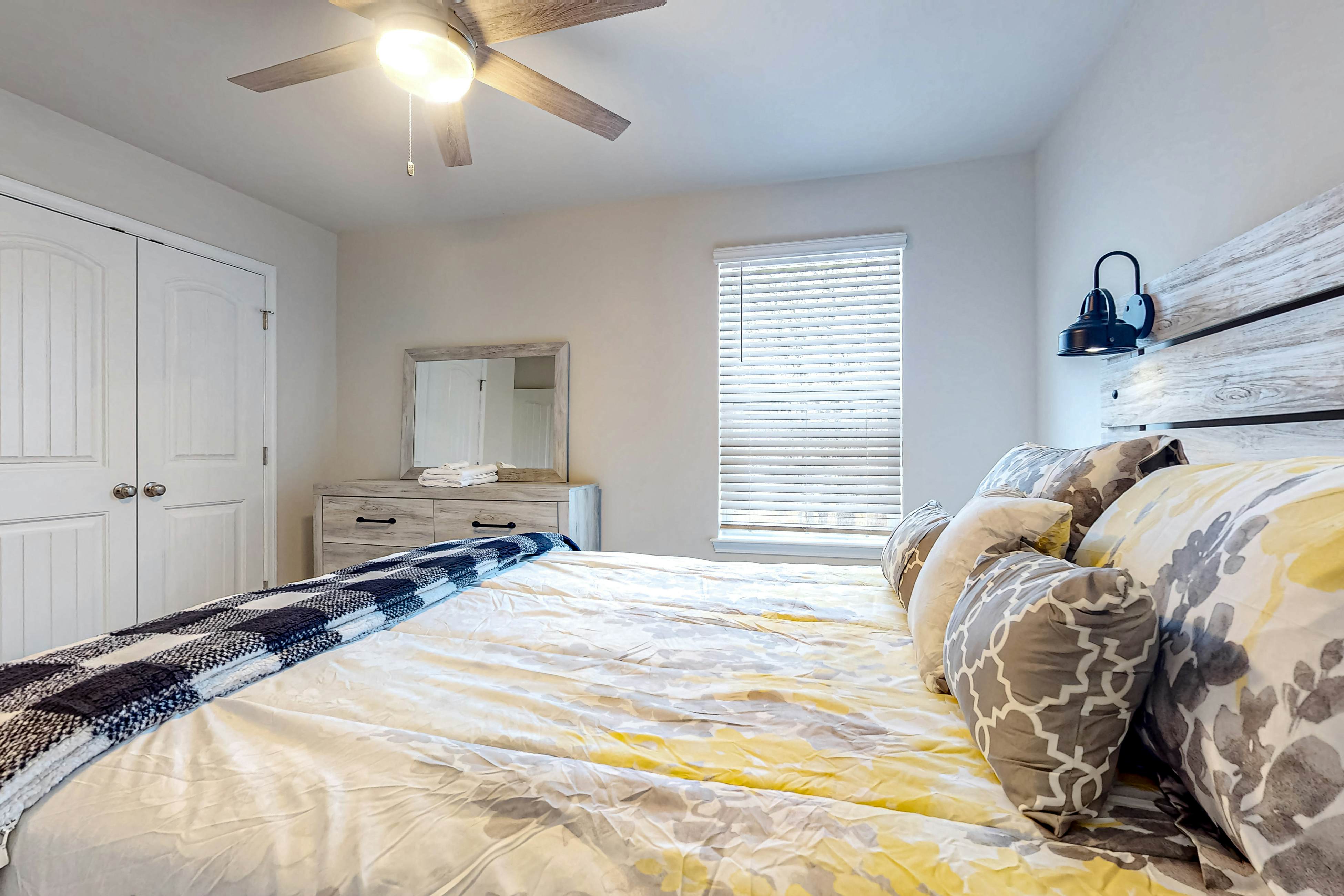 Ocean View Beach Club - 34152 Gooseberry Ave