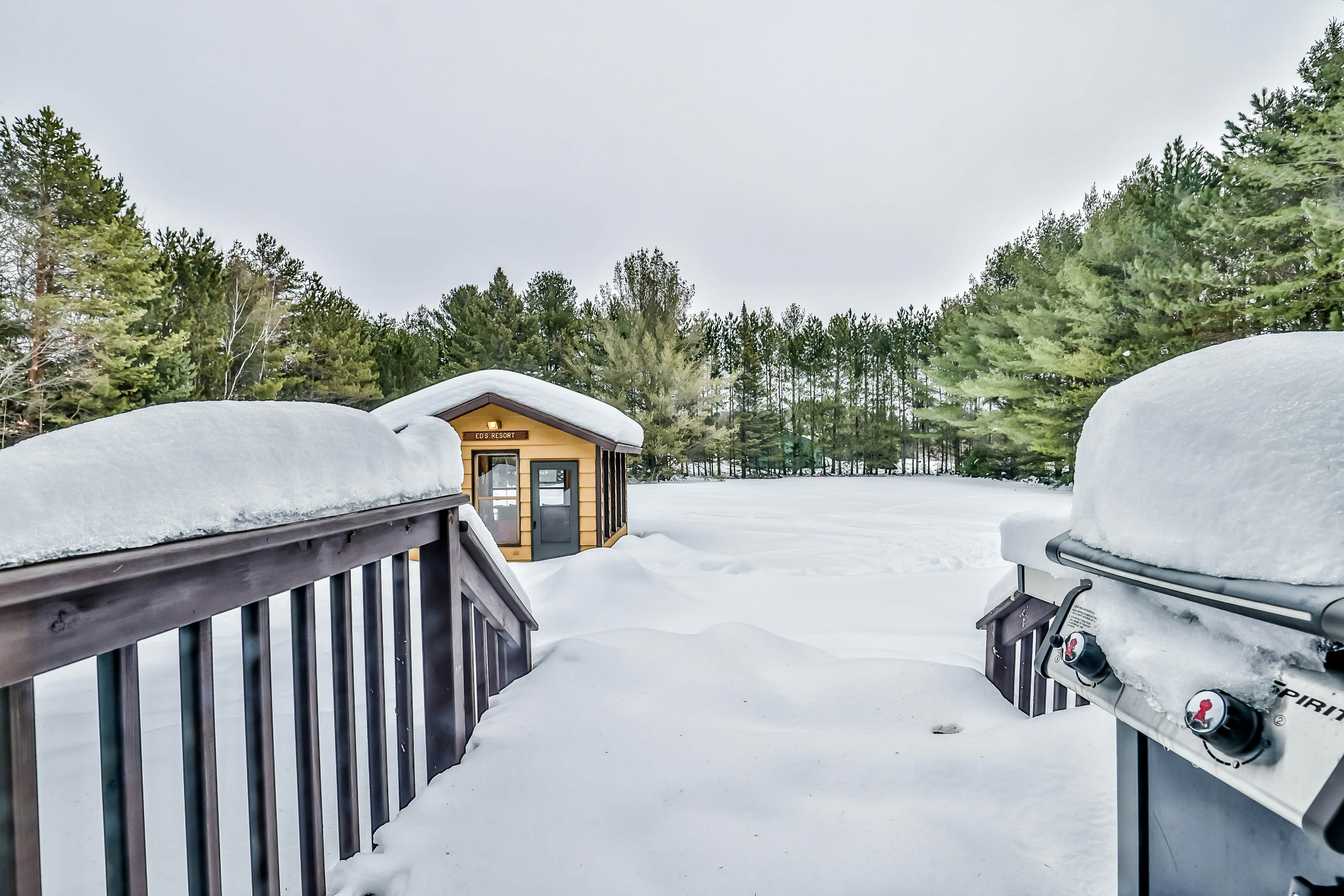 Echo Lodge 5 BD Mercer, WI Vacation Rental Vacasa